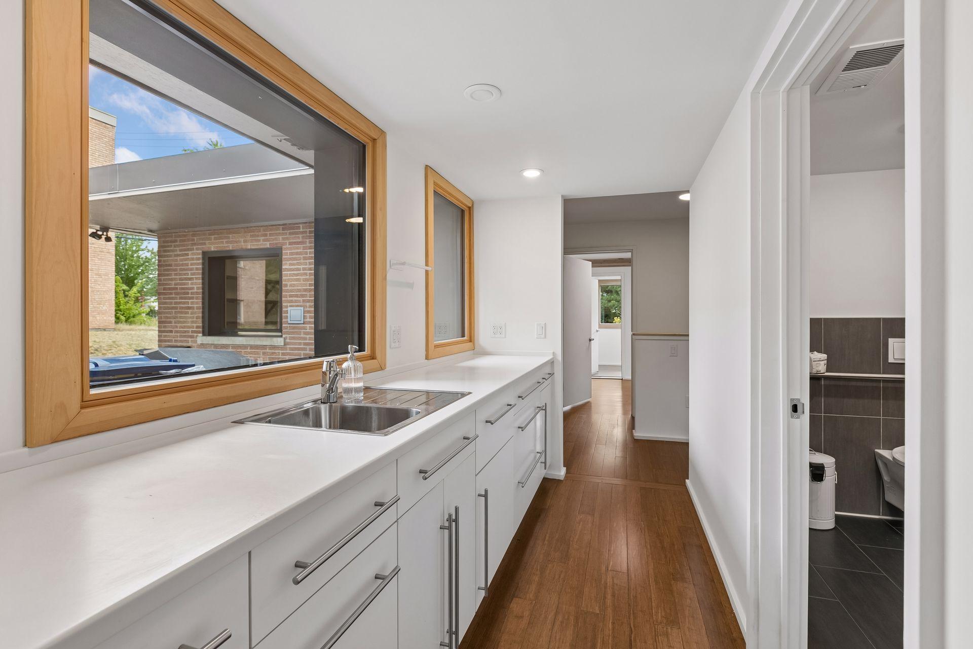 View of Commercial Sale at 901 23rd Avenue, Minneapolis MN 55418, Minneapolis (27 of 51) - Mike Wilen | Minnesota Team Real Estate
