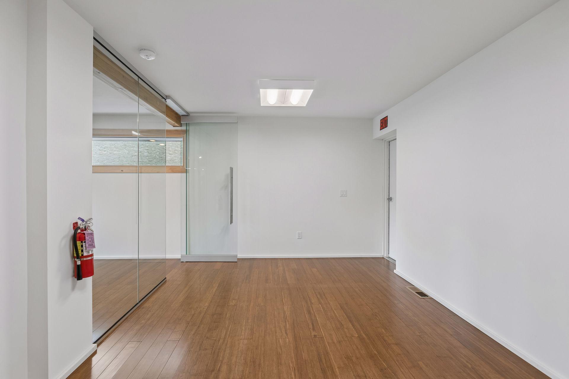 View of Commercial Sale at 901 23rd Avenue, Minneapolis MN 55418, Minneapolis (23 of 51) - Mike Wilen | Minnesota Team Real Estate