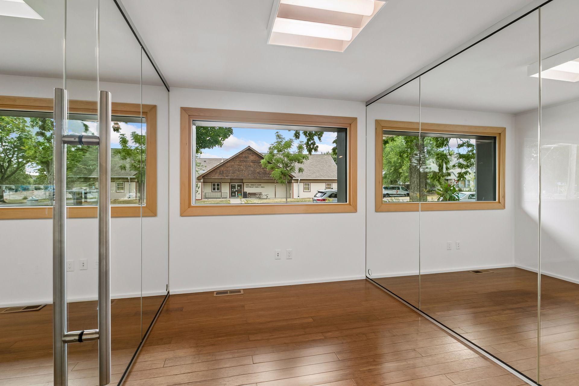 View of Commercial Sale at 901 23rd Avenue, Minneapolis MN 55418, Minneapolis (19 of 51) - Mike Wilen | Minnesota Team Real Estate