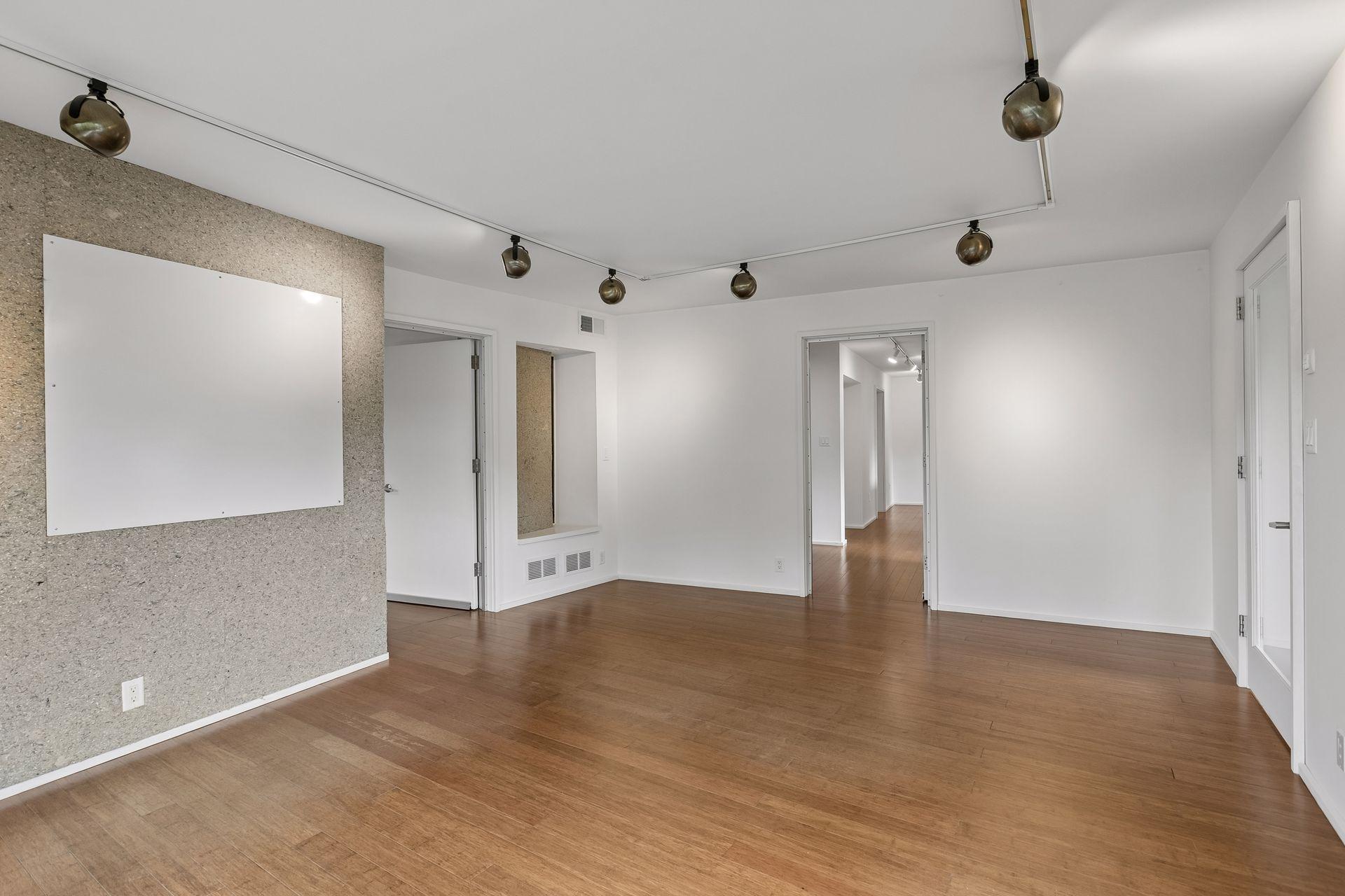 View of Commercial Sale at 901 23rd Avenue, Minneapolis MN 55418, Minneapolis (13 of 51) - Mike Wilen | Minnesota Team Real Estate