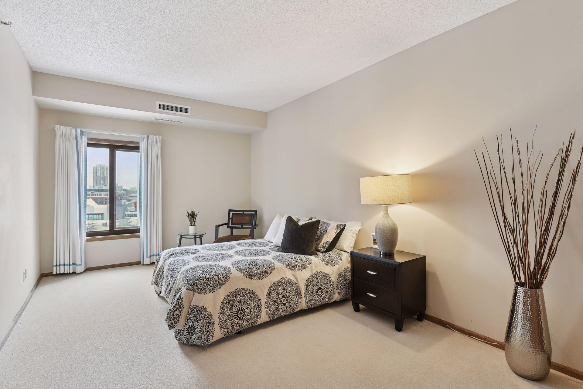 View of Residential at 1235 Yale Place #908, Minneapolis MN 55403, Minneapolis (22 of 71) - Mike Wilen | Minnesota Team Real Estate