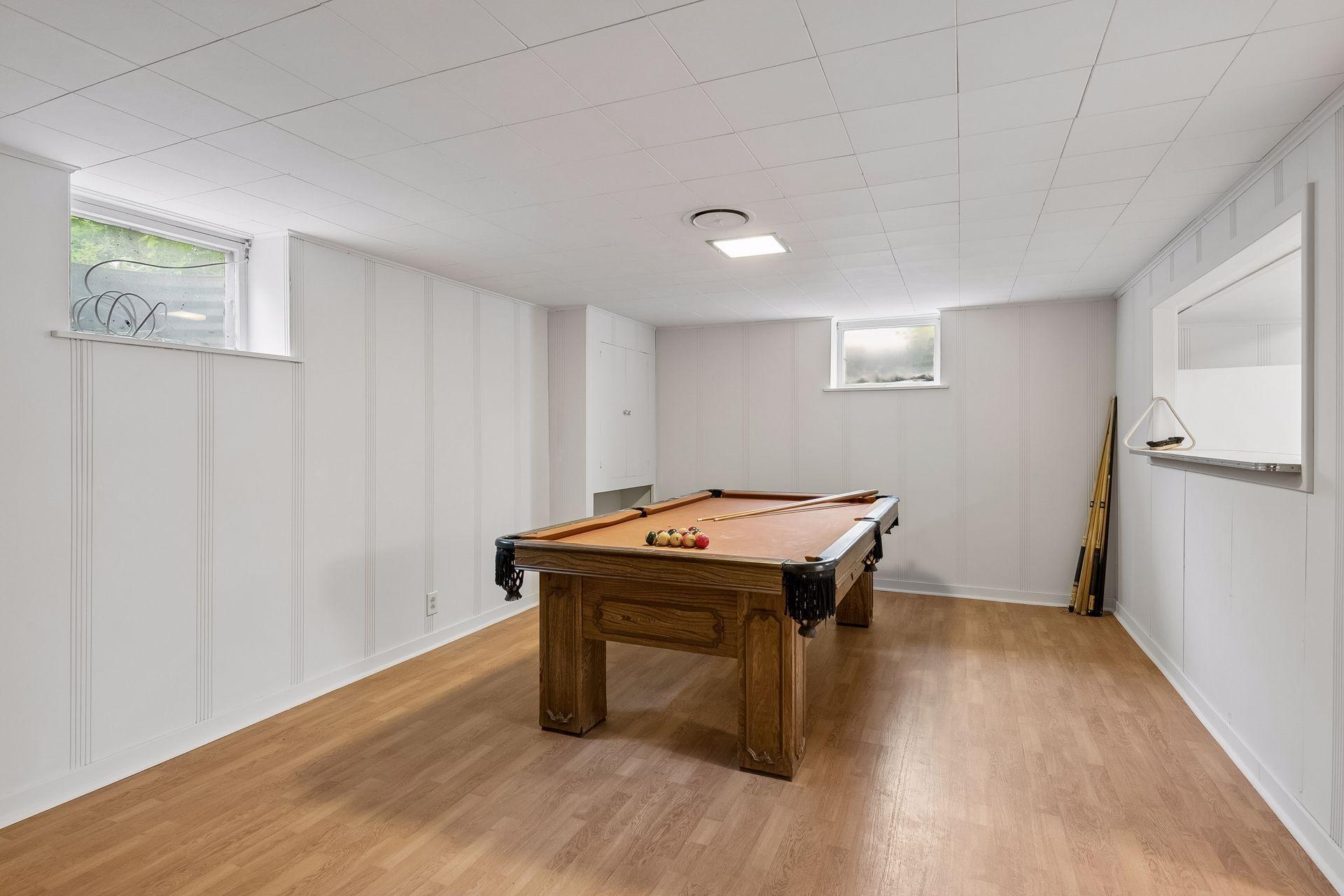 View of Residential at 10013 Fremont Avenue, Minneapolis MN 55431, Minneapolis (27 of 40) - Mike Wilen | Minnesota Team Real Estate