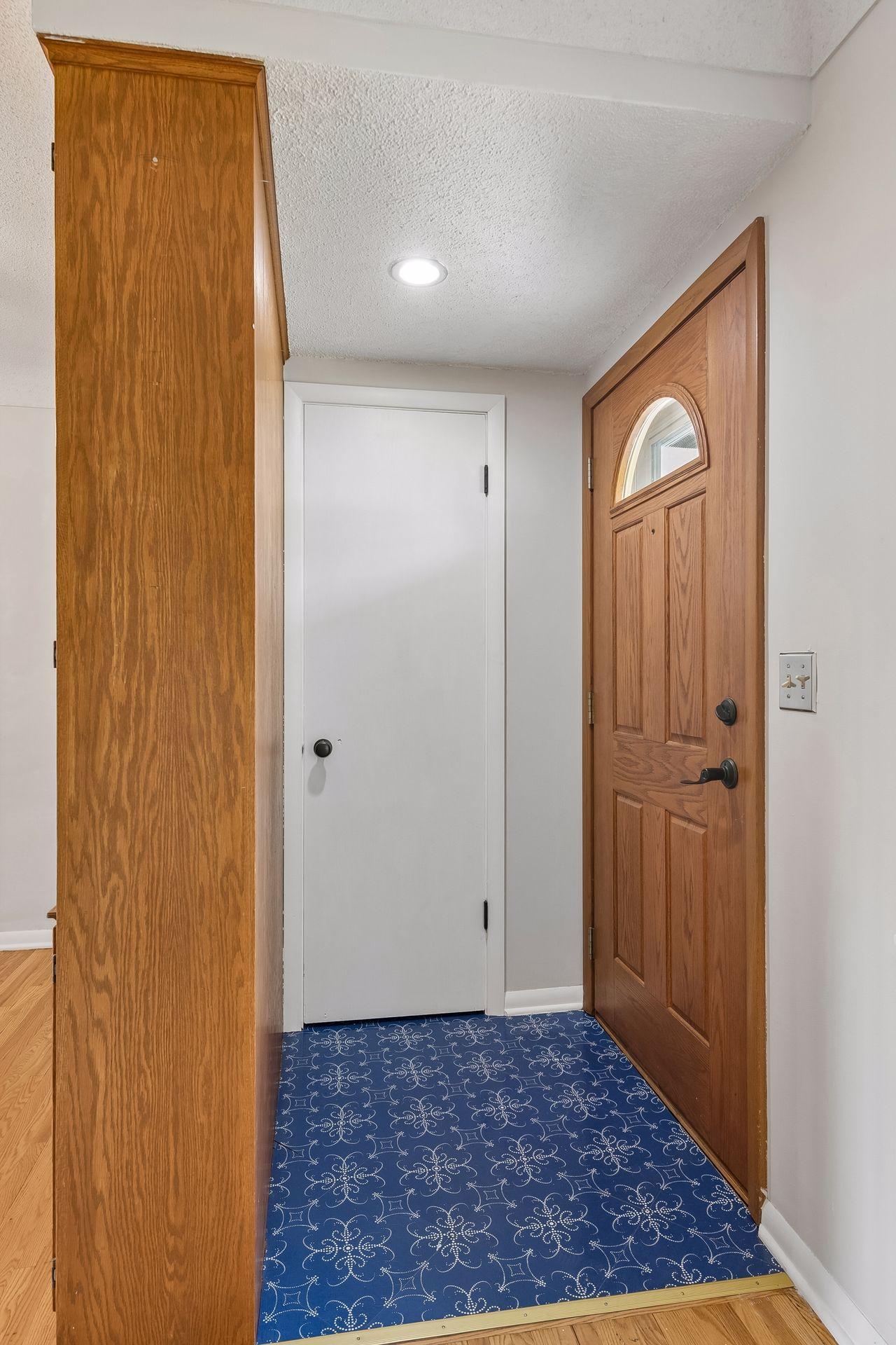 View of Residential at 10013 Fremont Avenue, Minneapolis MN 55431, Minneapolis (3 of 40) - Mike Wilen | Minnesota Team Real Estate