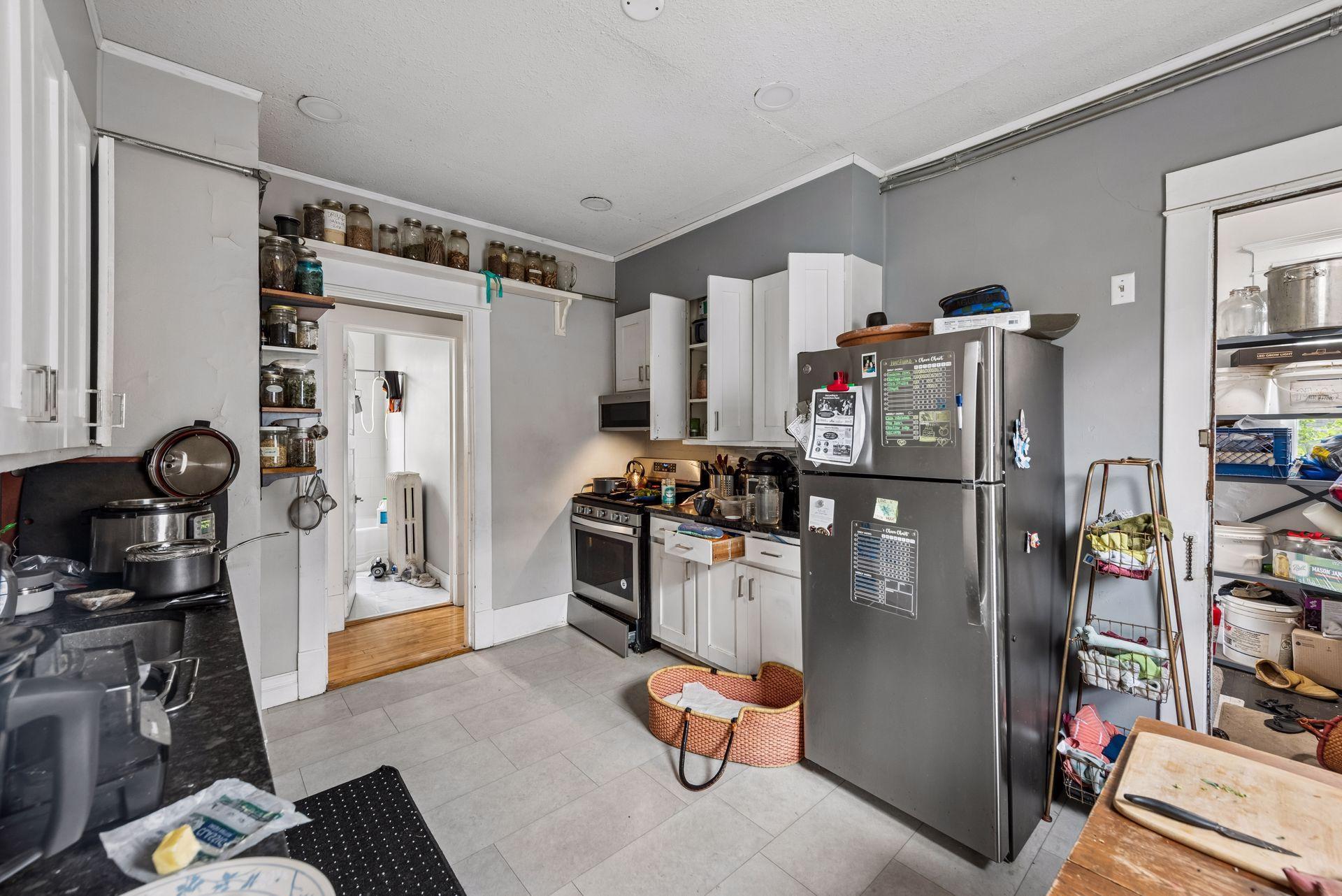 View of Residential Income at 2121 Harriet Avenue, Minneapolis MN 55405, Minneapolis (24 of 25) - Mike Wilen | Minnesota Team Real Estate