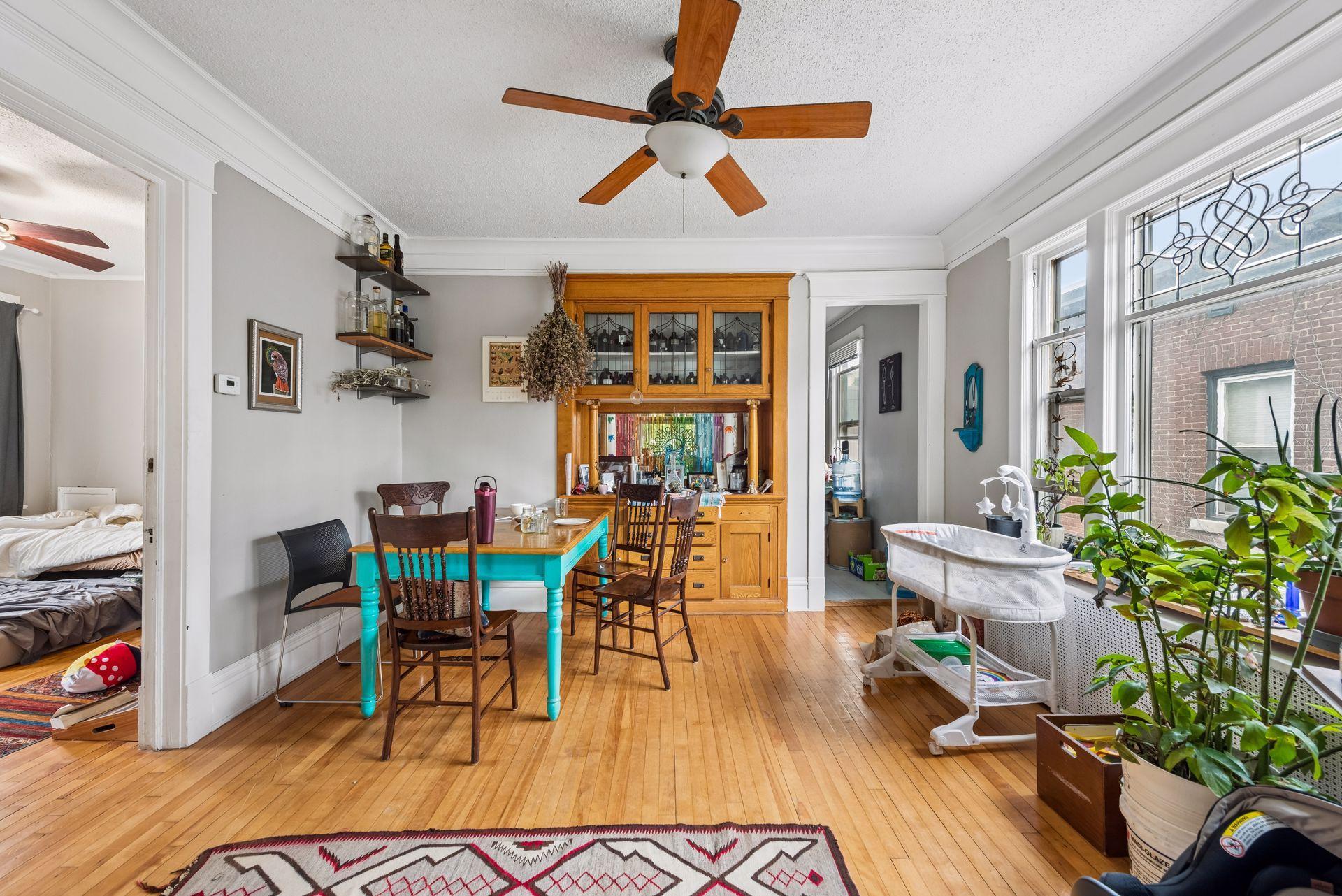 View of Residential Income at 2121 Harriet Avenue, Minneapolis MN 55405, Minneapolis (22 of 25) - Mike Wilen | Minnesota Team Real Estate
