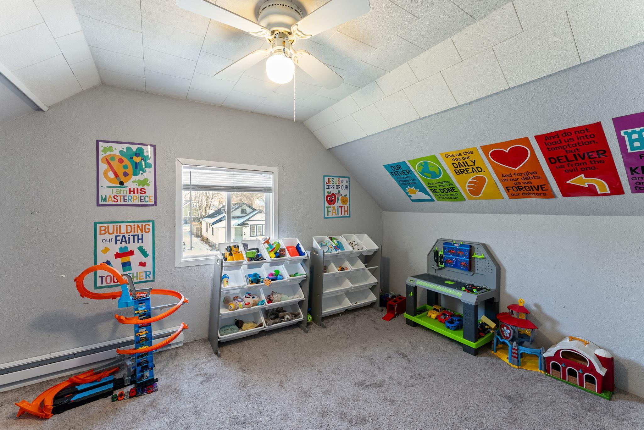View of Residential at 3315 Newton Avenue, Minneapolis MN 55412, Minneapolis (41 of 55) - Mike Wilen | Minnesota Team Real Estate