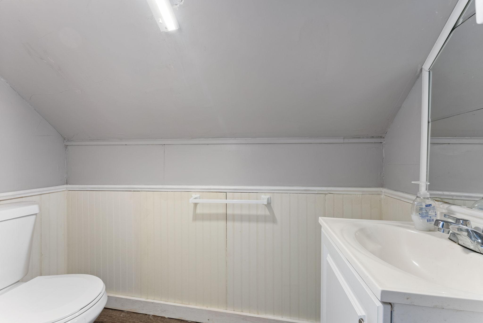 View of Residential at 3315 Newton Avenue, Minneapolis MN 55412, Minneapolis (40 of 55) - Mike Wilen | Minnesota Team Real Estate