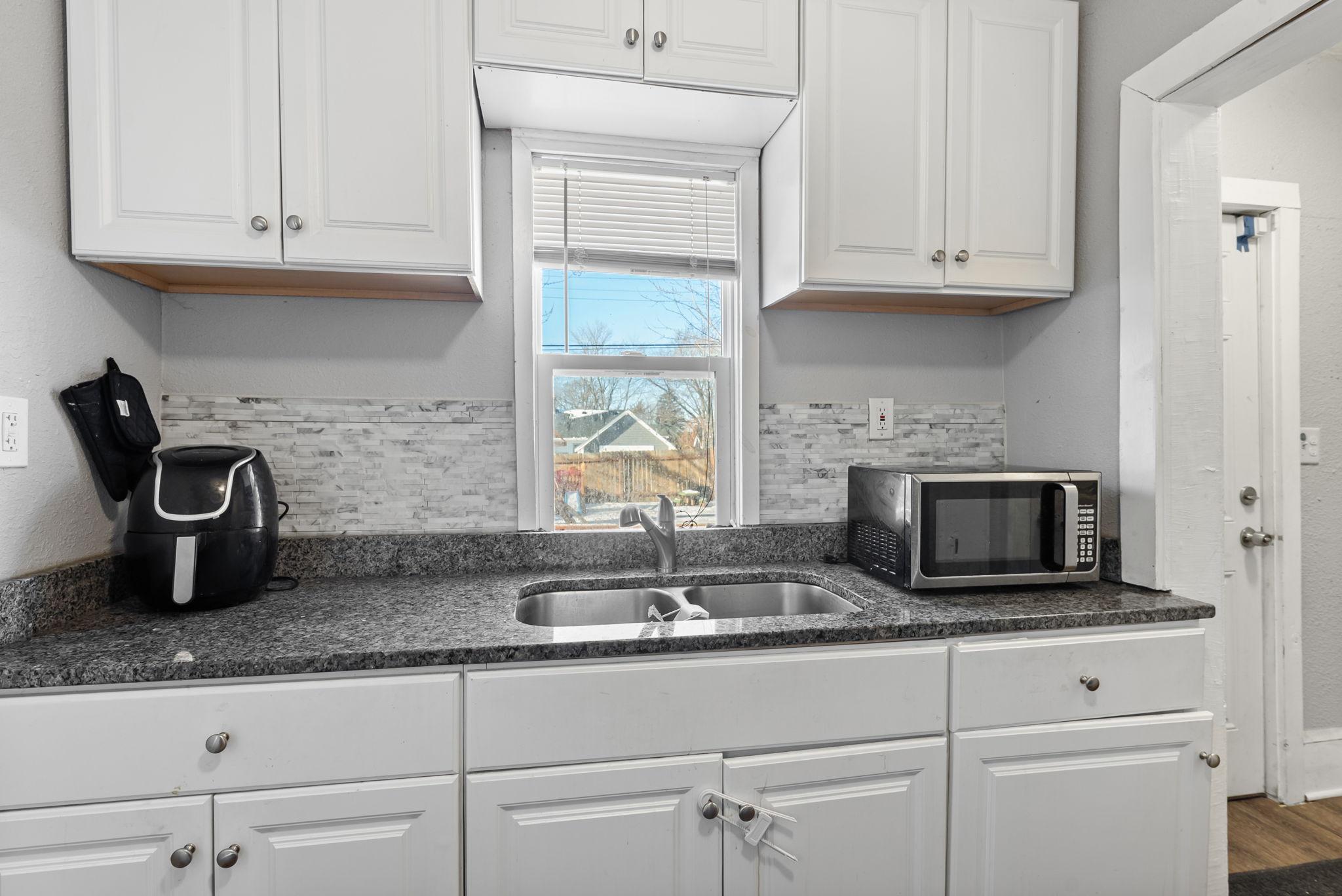 View of Residential at 3315 Newton Avenue, Minneapolis MN 55412, Minneapolis (24 of 55) - Mike Wilen | Minnesota Team Real Estate
