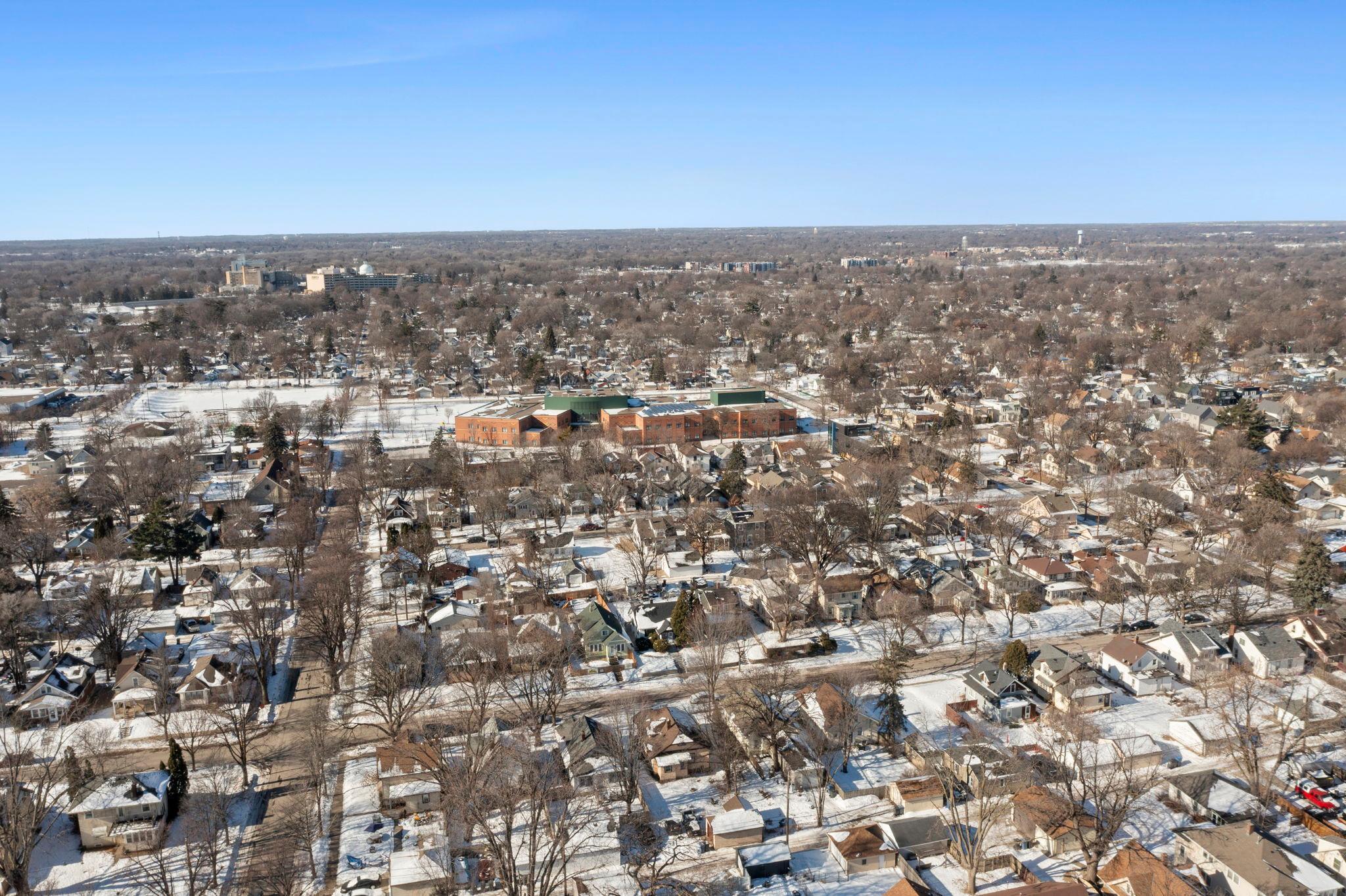View of Residential at 3315 Newton Avenue, Minneapolis MN 55412, Minneapolis (2 of 55) - Mike Wilen | Minnesota Team Real Estate