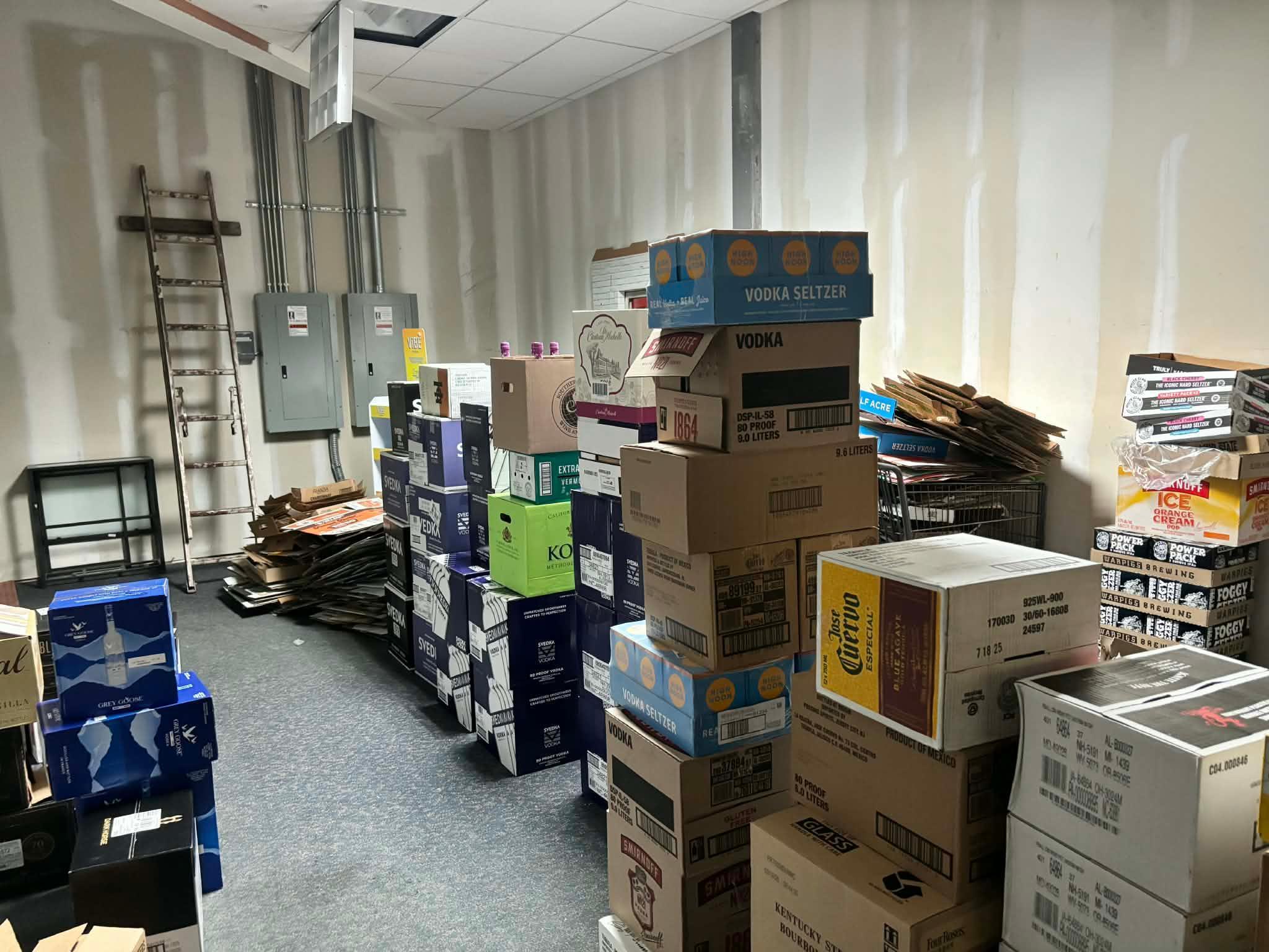 View of Commercial Sale at 8472 Tamarack Bay, Woodbury MN 55125, Woodbury (21 of 23) - Mike Wilen | Minnesota Team Real Estate