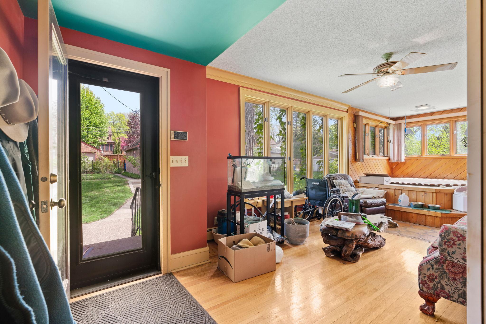 View of Residential at 504 Mississippi River Boulevard, Saint Paul MN 55116, Saint Paul (52 of 88) - Mike Wilen | Minnesota Team Real Estate