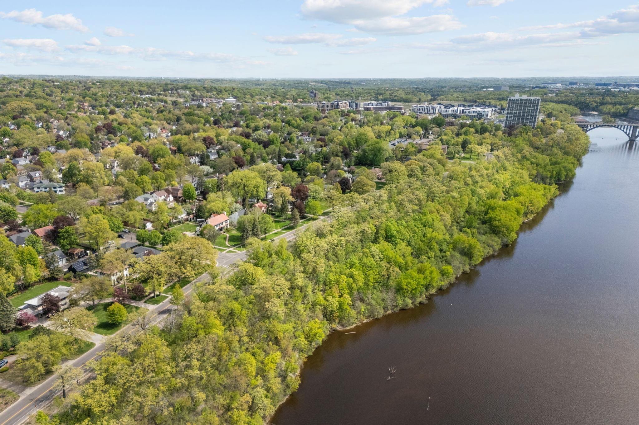 View of Residential at 504 Mississippi River Boulevard, Saint Paul MN 55116, Saint Paul (24 of 88) - Mike Wilen | Minnesota Team Real Estate