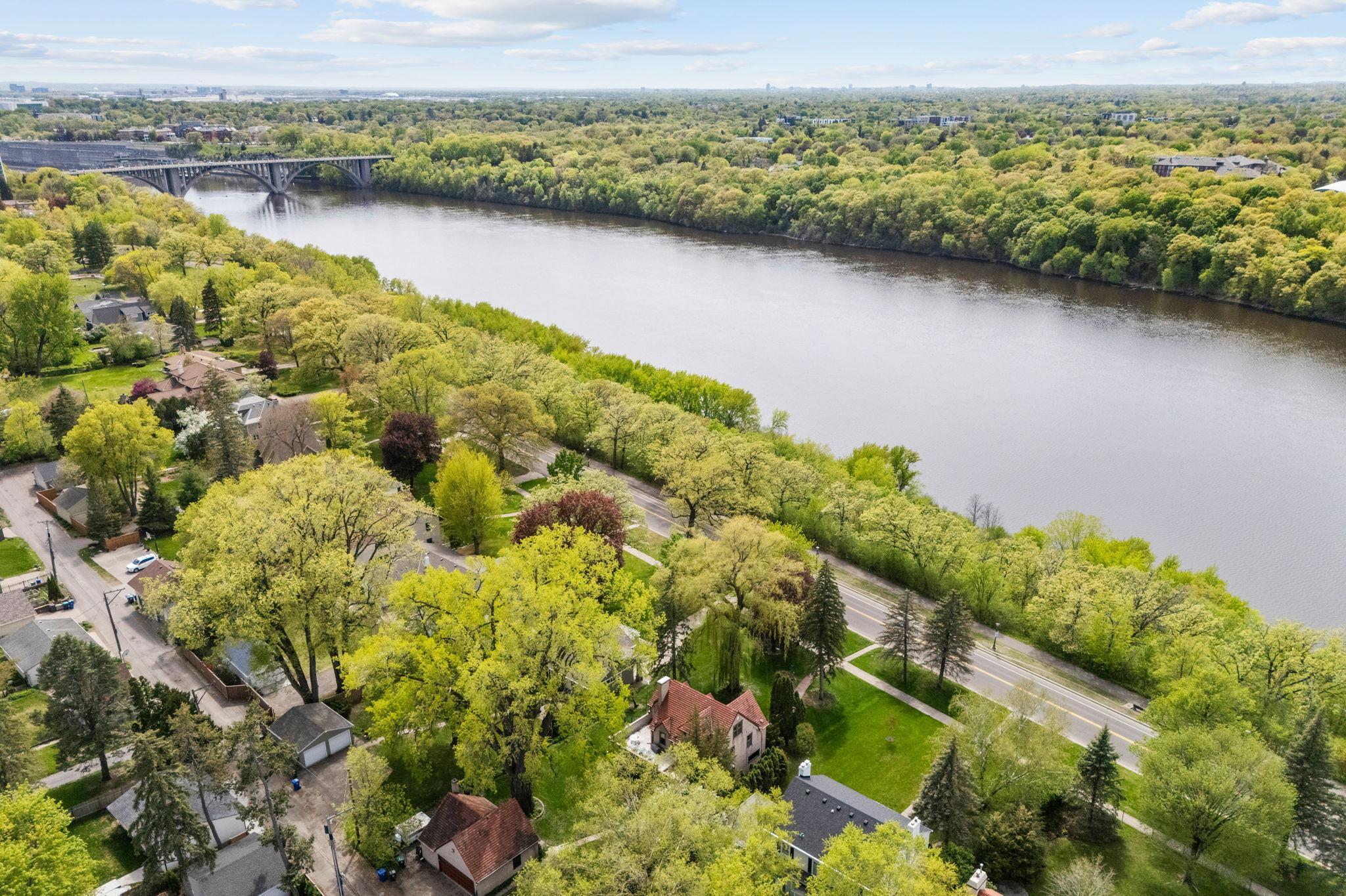 View of Residential at 504 Mississippi River Boulevard, Saint Paul MN 55116, Saint Paul (22 of 88) - Mike Wilen | Minnesota Team Real Estate