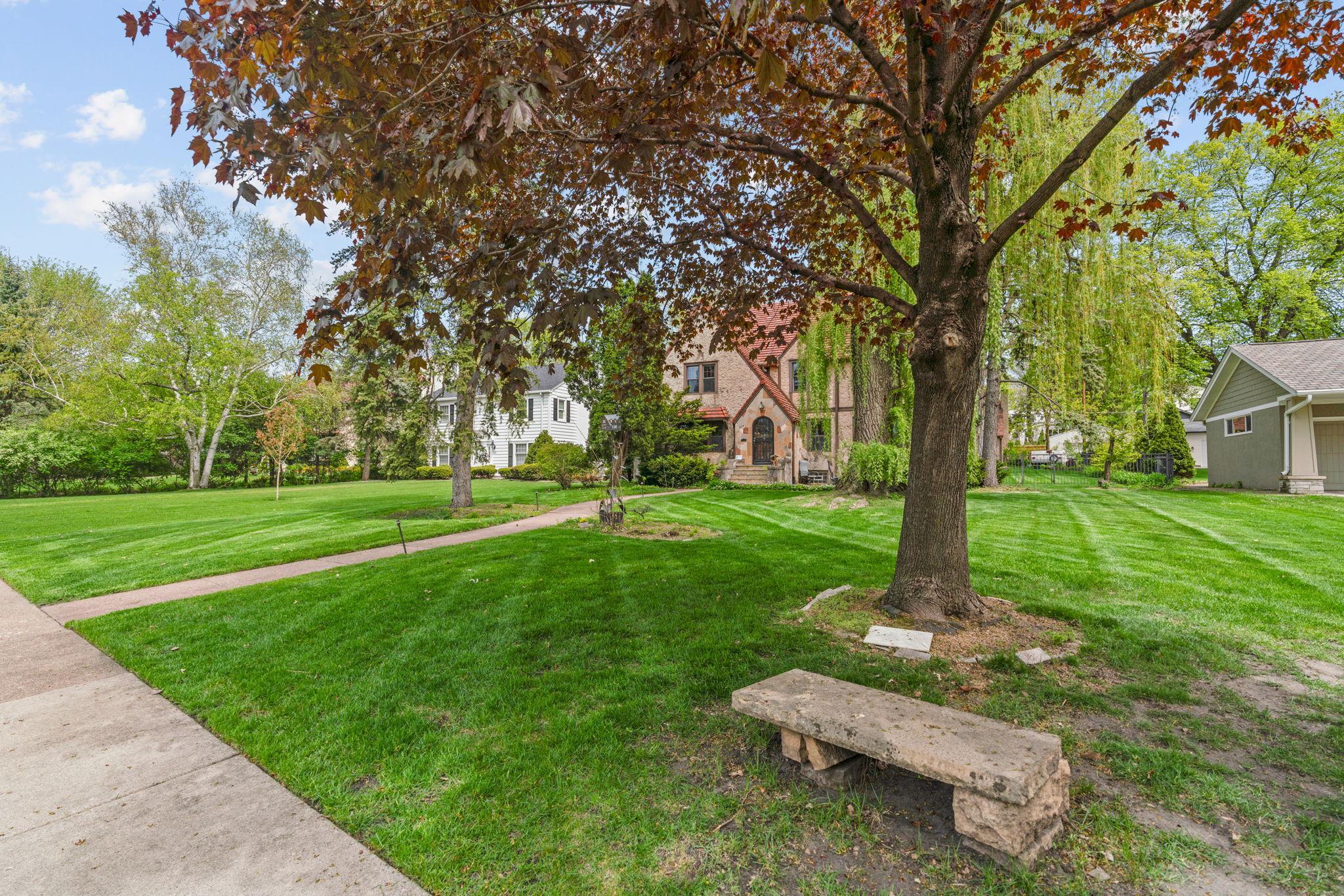 View of Residential at 504 Mississippi River Boulevard, Saint Paul MN 55116, Saint Paul (6 of 88) - Mike Wilen | Minnesota Team Real Estate