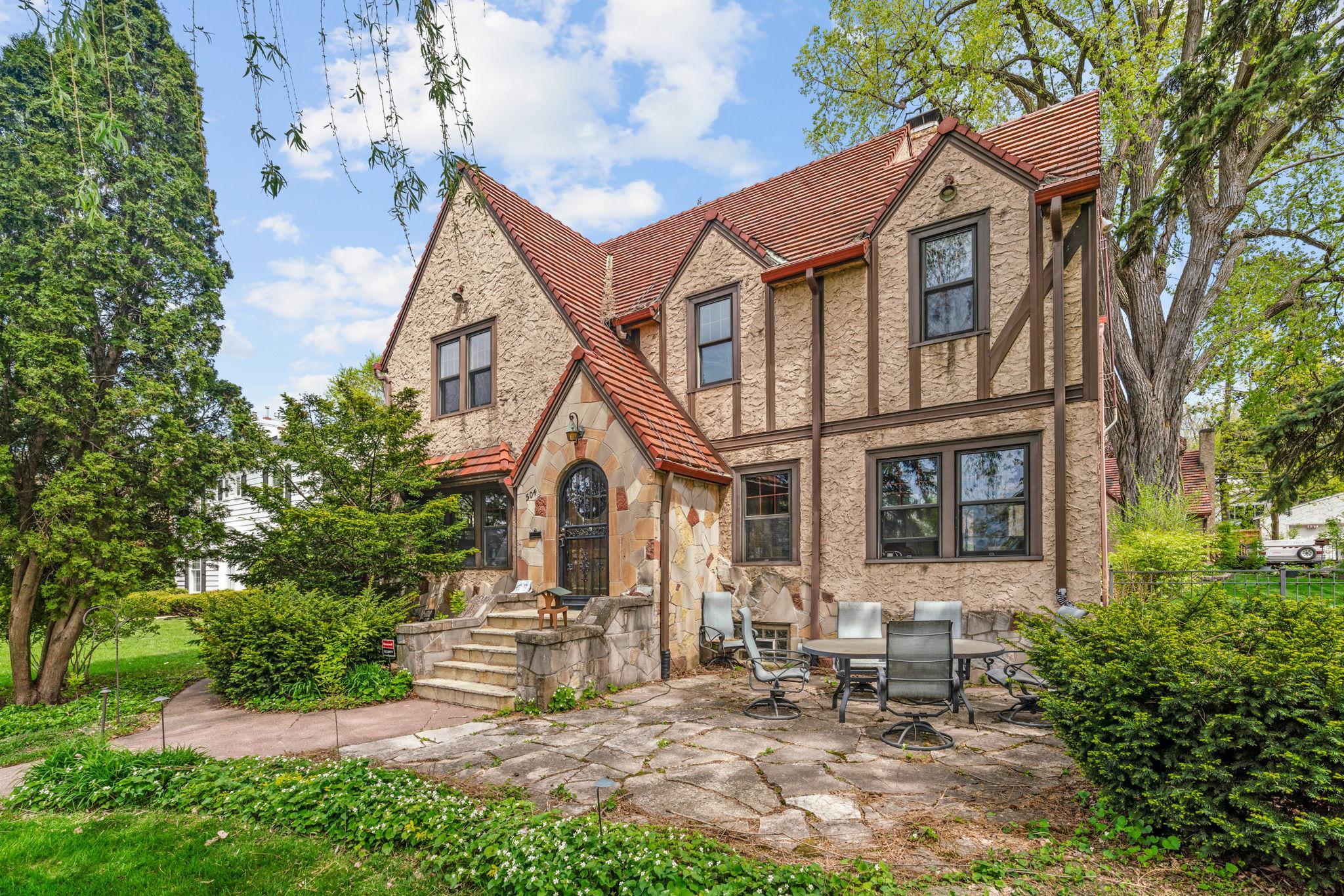 View of Residential at 504 Mississippi River Boulevard, Saint Paul MN 55116, Saint Paul (2 of 88) - Mike Wilen | Minnesota Team Real Estate