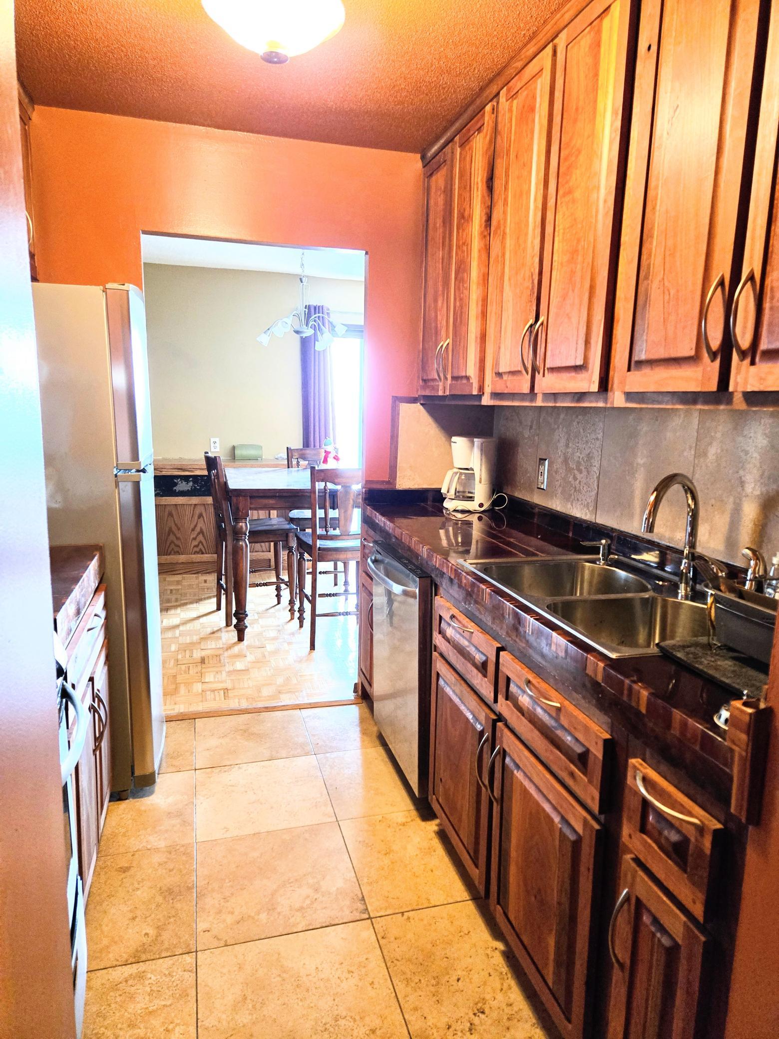View of Residential at 410 Groveland Avenue #1704, Minneapolis MN 55403, Minneapolis (3 of 37) - Mike Wilen | Minnesota Team Real Estate