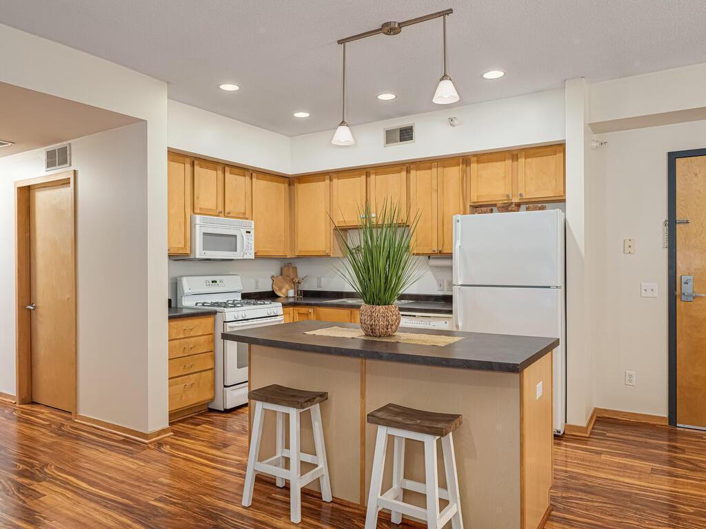 View of Residential at 2900 11th Avenue #413, Minneapolis MN 55407, Minneapolis (6 of 23) - Mike Wilen | Minnesota Team Real Estate