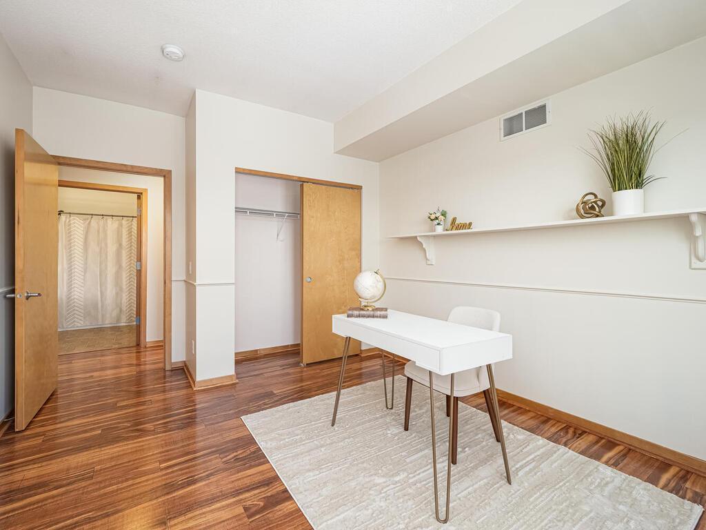 View of Residential at 2900 11th Avenue #413, Minneapolis MN 55407, Minneapolis (17 of 23) - Mike Wilen | Minnesota Team Real Estate
