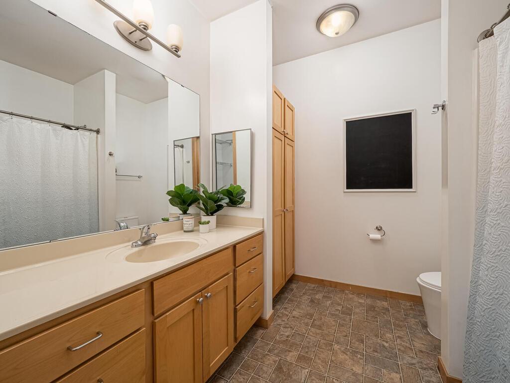 View of Residential at 2900 11th Avenue #413, Minneapolis MN 55407, Minneapolis (14 of 23) - Mike Wilen | Minnesota Team Real Estate