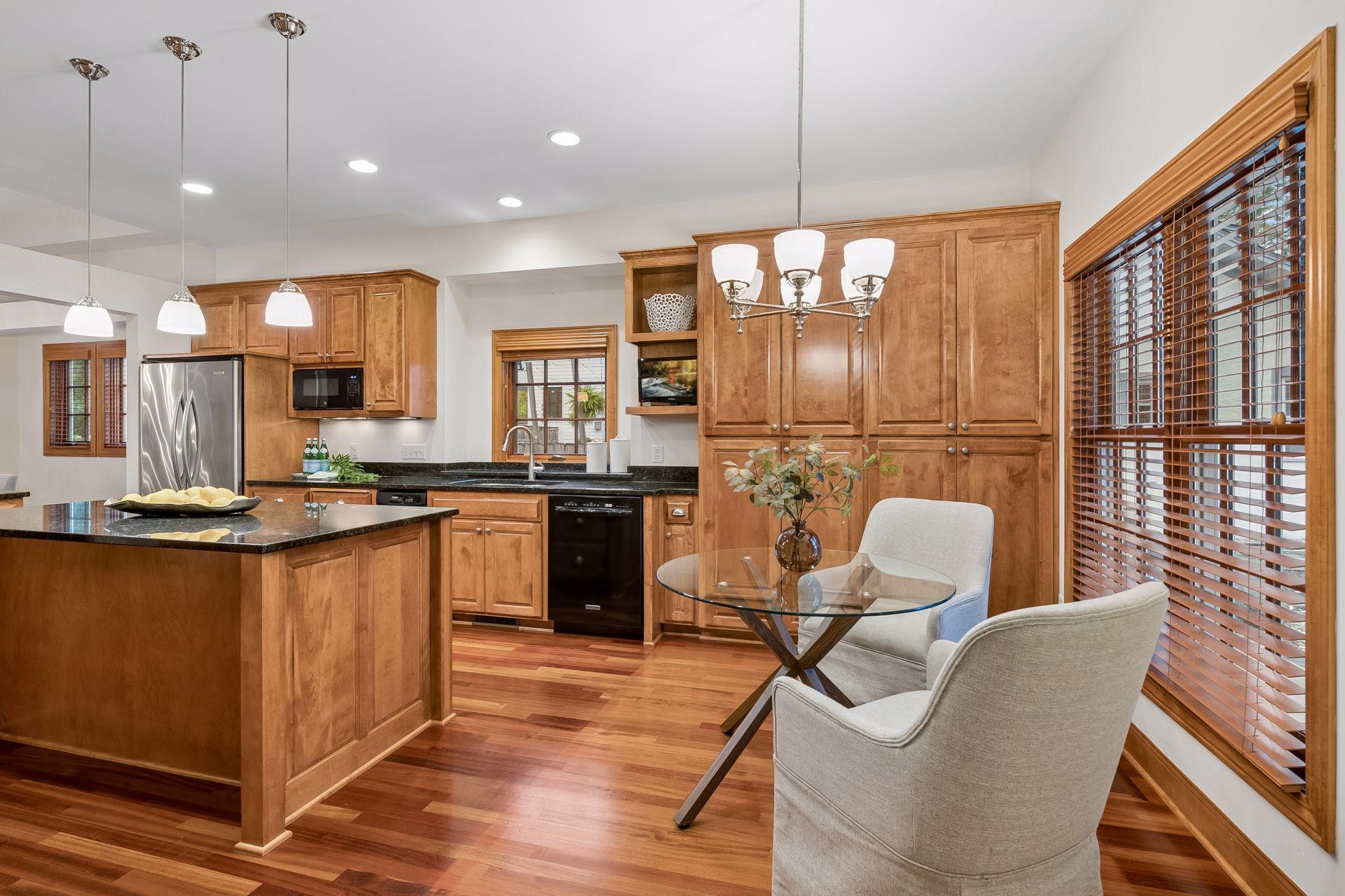 View of Residential at 4010 Sunnyside Road, Edina MN 55424, Edina (11 of 43) - Mike Wilen | Minnesota Team Real Estate