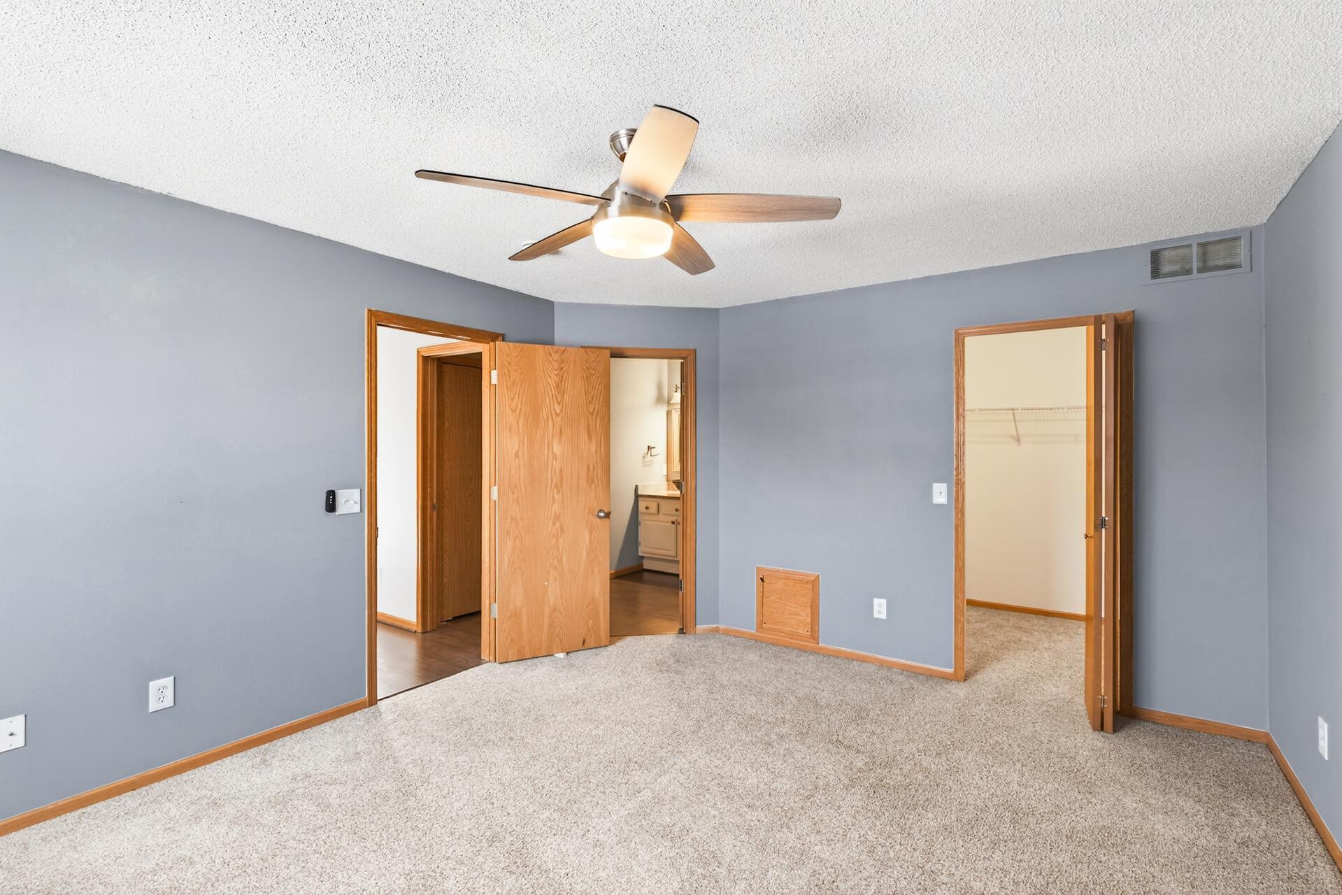 View of Residential at 15522 Garnet Way #102, Apple Valley MN 55124, Apple Valley (16 of 27) - Mike Wilen | Minnesota Team Real Estate