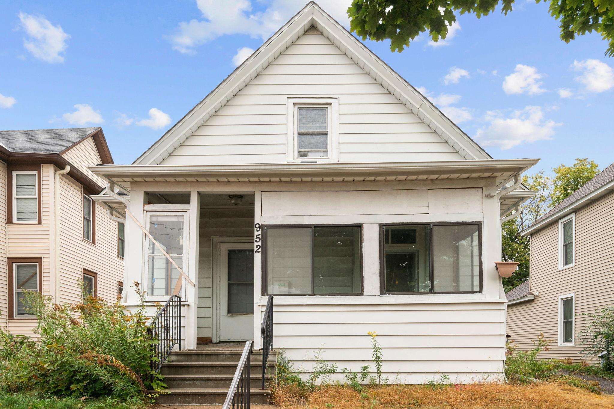 View of Residential at 952 Western Avenue, Saint Paul MN 55117, Saint Paul - Mike Wilen | Minnesota Team Real Estate