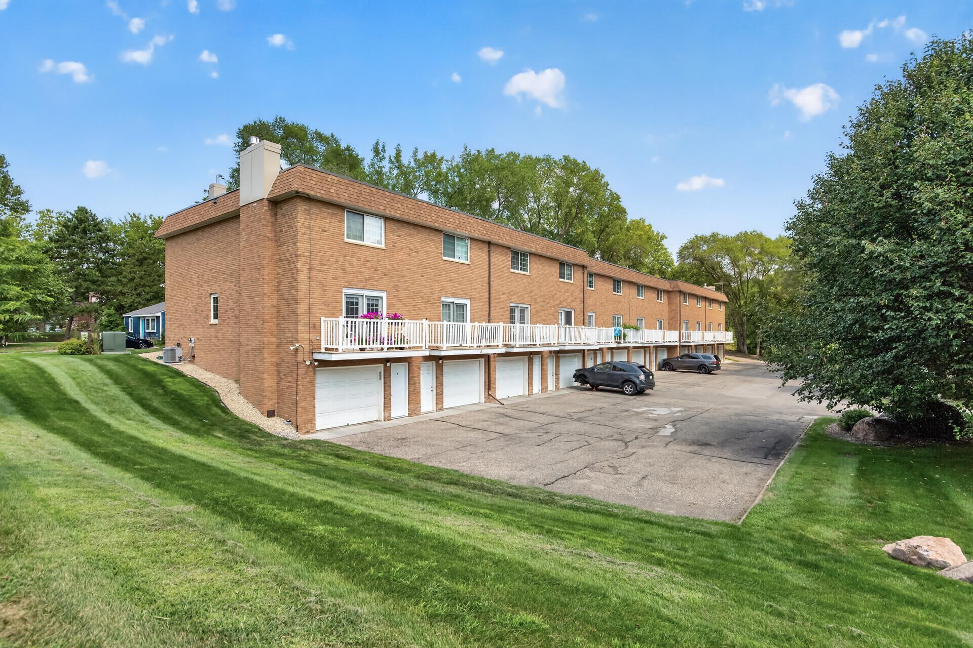 View of Residential at 1860 Mcmenemy Street #I, Maplewood MN 55117, Maplewood (23 of 27) - Mike Wilen | Minnesota Team Real Estate
