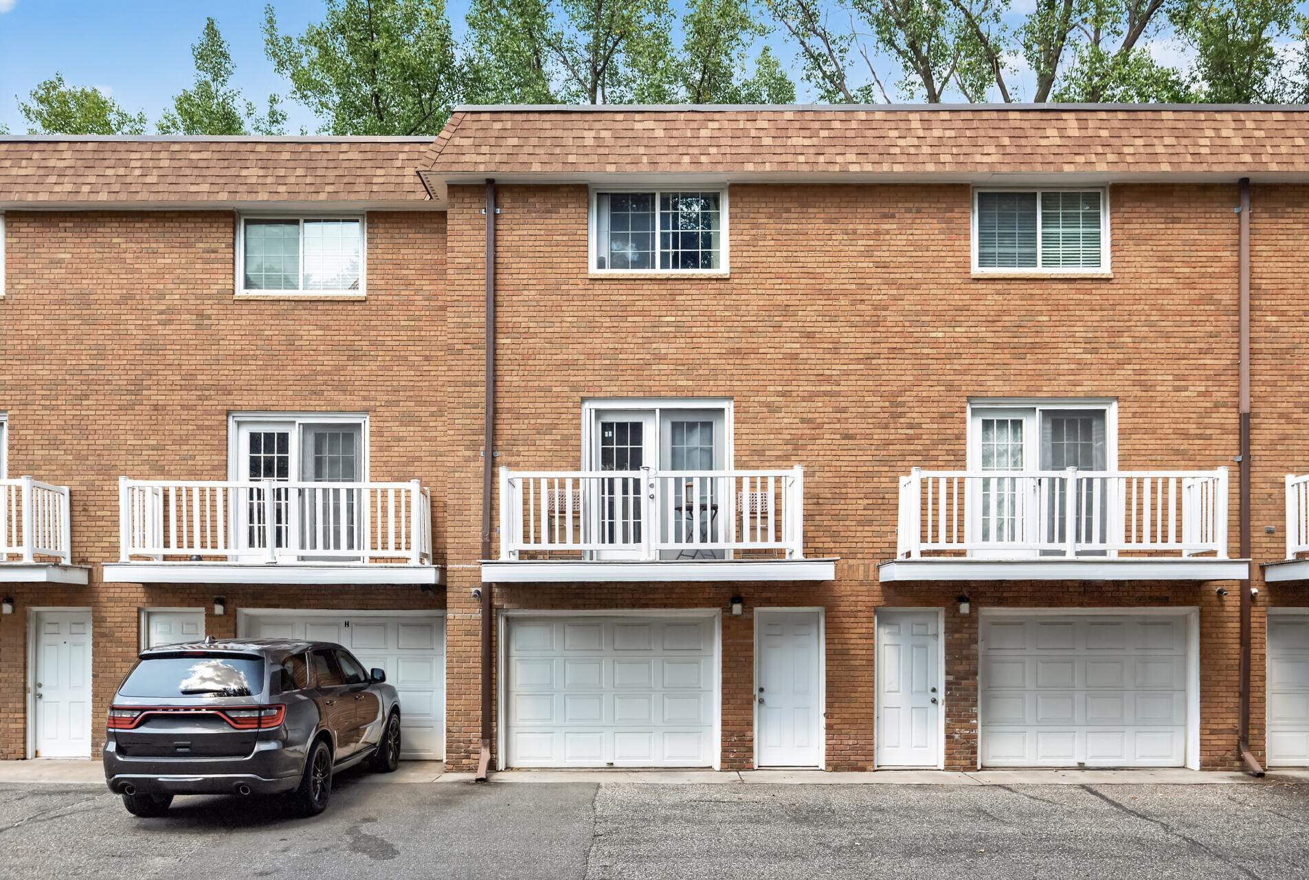 View of Residential at 1860 Mcmenemy Street #I, Maplewood MN 55117, Maplewood (21 of 27) - Mike Wilen | Minnesota Team Real Estate