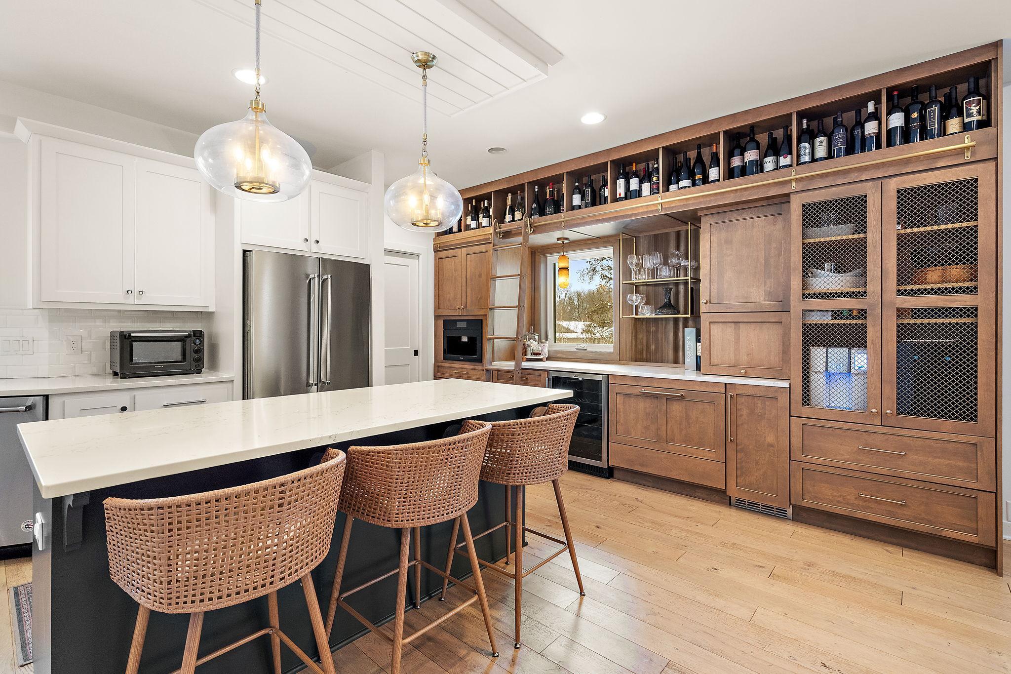 View of Residential at 5200 Malibu Drive, Edina MN 55436, Edina - Mike Wilen | Minnesota Team Real Estate