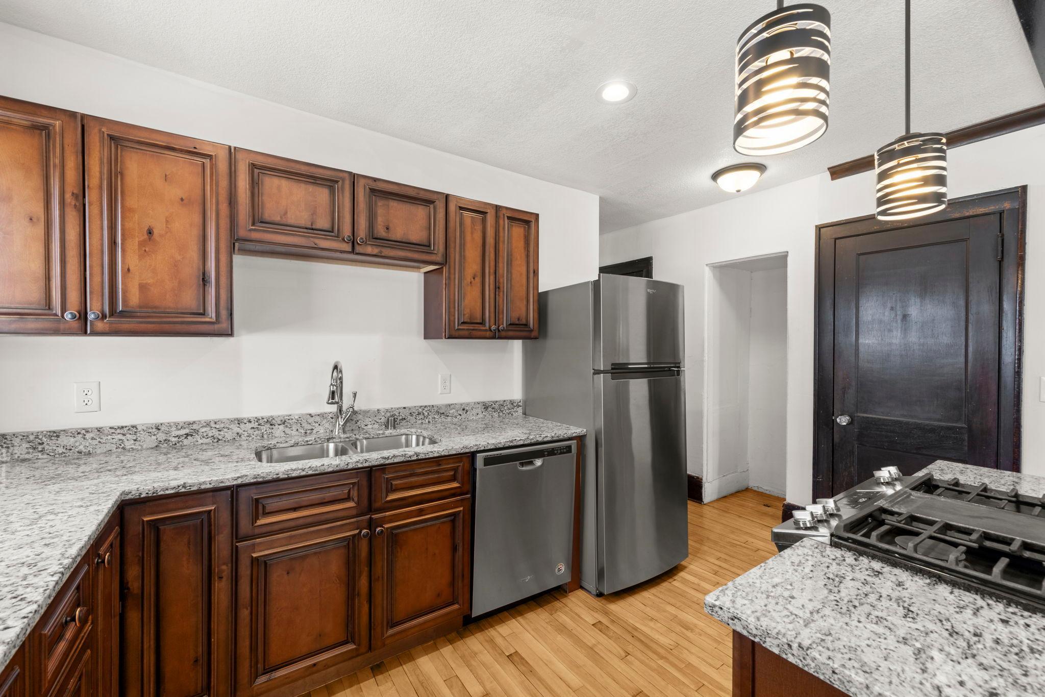 View of Residential Income at 1630 Hague Avenue, Saint Paul MN 55104, Saint Paul (11 of 22) - Mike Wilen | Minnesota Team Real Estate