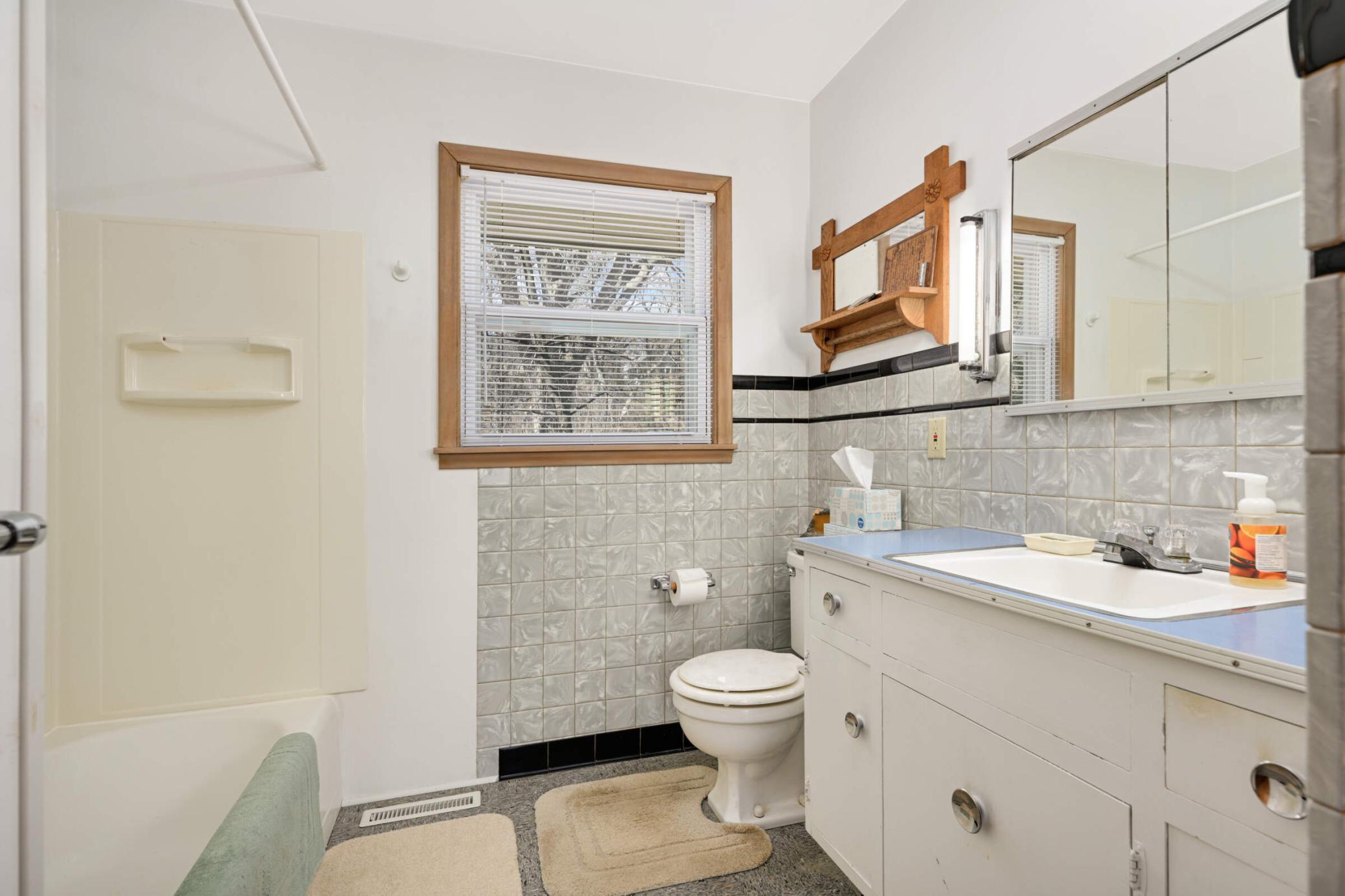 View of Residential at 576 Lexington Parkway, Saint Paul MN 55116, Saint Paul (18 of 34) - Mike Wilen | Minnesota Team Real Estate