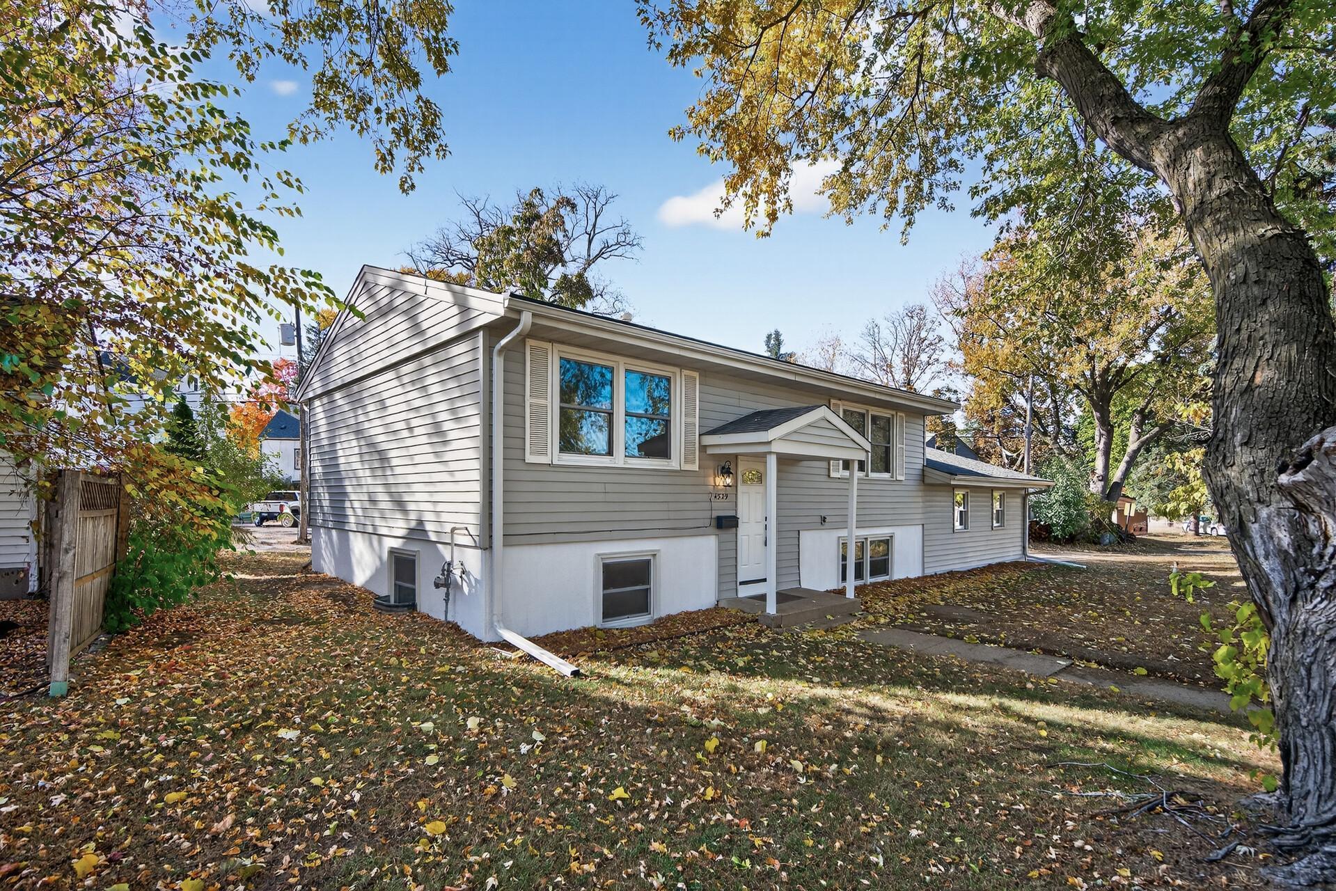 View of Residential at 4329 Lakeland Avenue, Robbinsdale MN 55422, Robbinsdale - Mike Wilen | Minnesota Team Real Estate