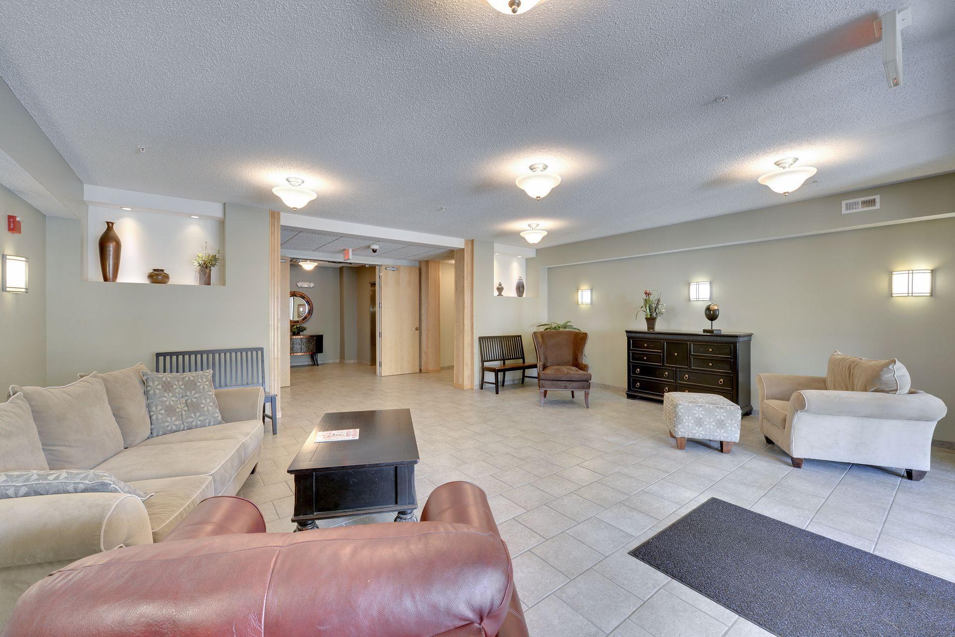 View of Residential at 619 8th Street #409, Minneapolis MN 55414, Minneapolis (31 of 35) - Mike Wilen | Minnesota Team Real Estate