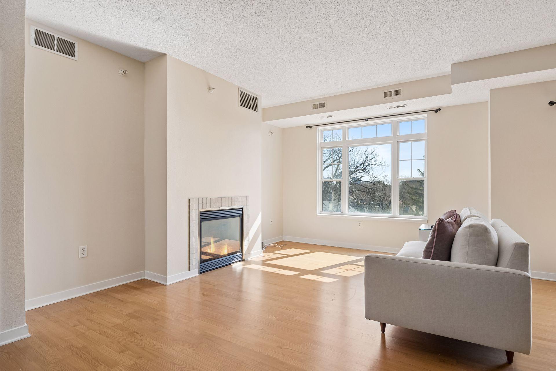 View of Residential at 619 8th Street #409, Minneapolis MN 55414, Minneapolis (13 of 35) - Mike Wilen | Minnesota Team Real Estate