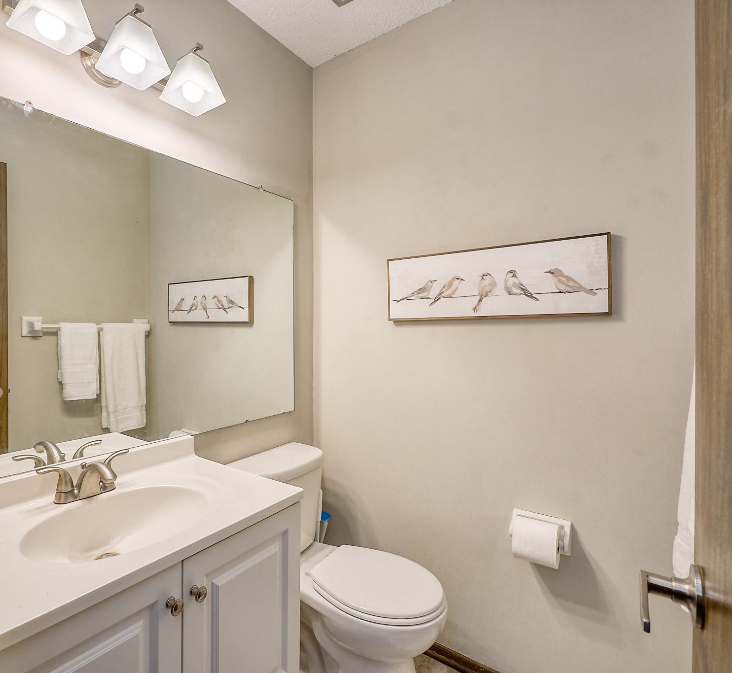 View of Residential at 1117 Trailwood, Hopkins MN 55343, Hopkins (15 of 27) - Mike Wilen | Minnesota Team Real Estate
