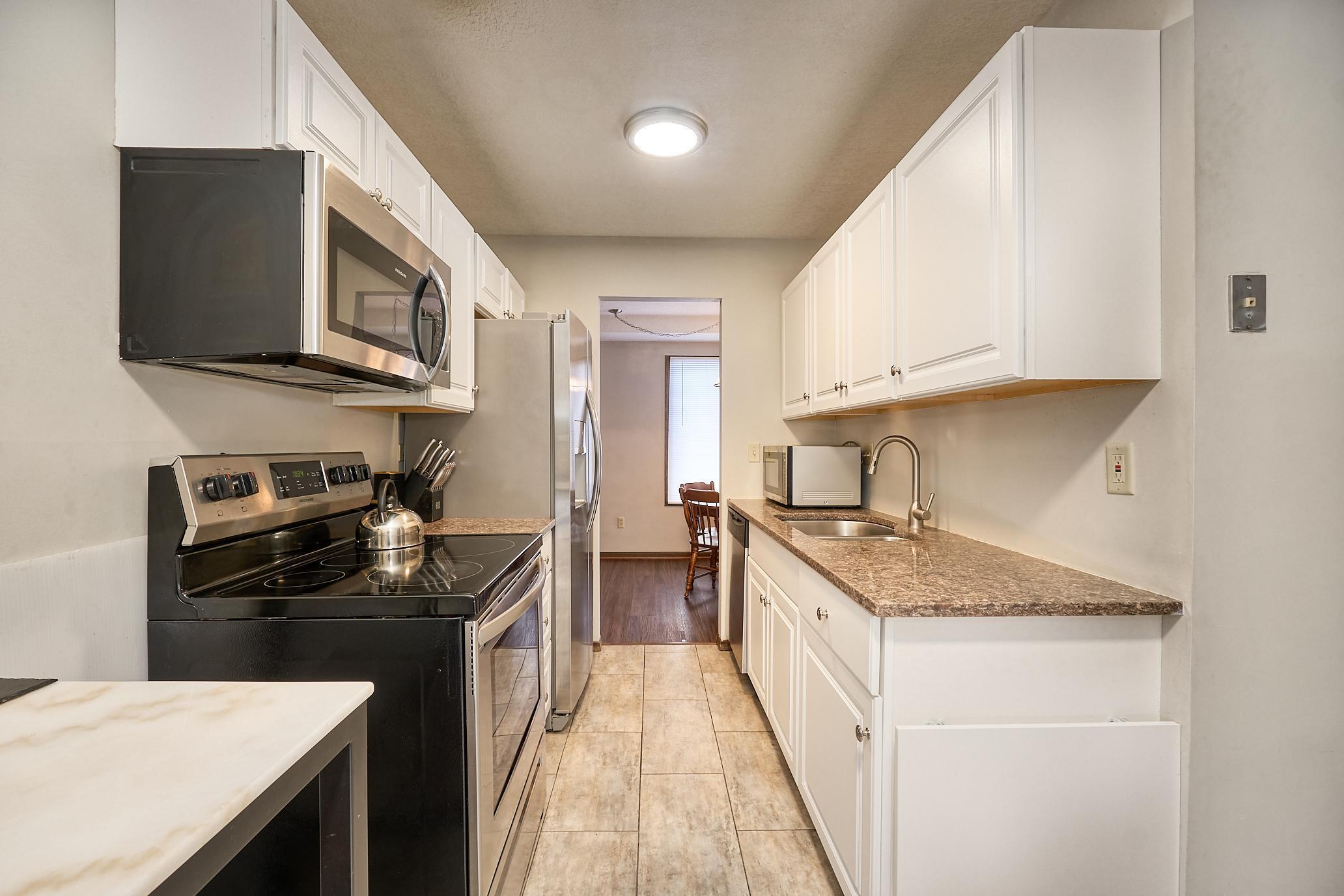 View of Residential at 1117 Trailwood, Hopkins MN 55343, Hopkins (7 of 27) - Mike Wilen | Minnesota Team Real Estate