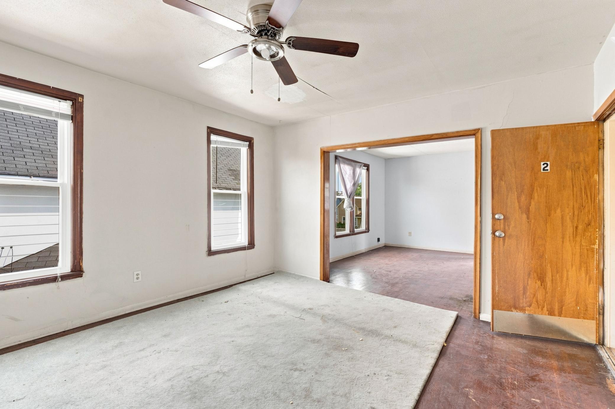 View of Residential Income at 1716 University Avenue, Minneapolis MN 55413, Minneapolis (22 of 41) - Mike Wilen | Minnesota Team Real Estate