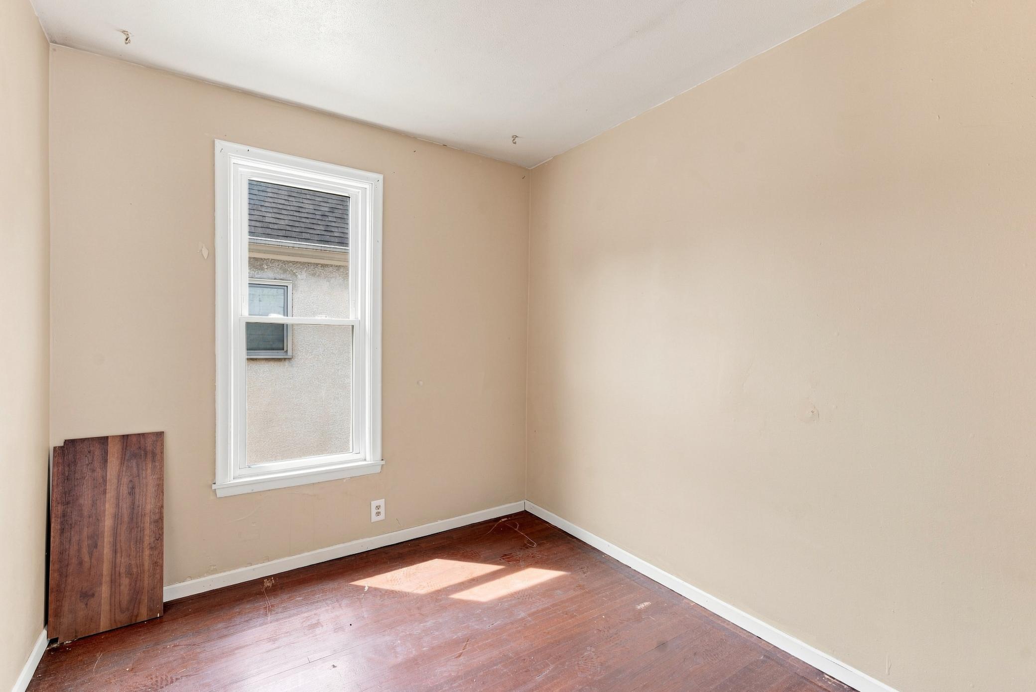 View of Residential Income at 1716 University Avenue, Minneapolis MN 55413, Minneapolis (15 of 41) - Mike Wilen | Minnesota Team Real Estate