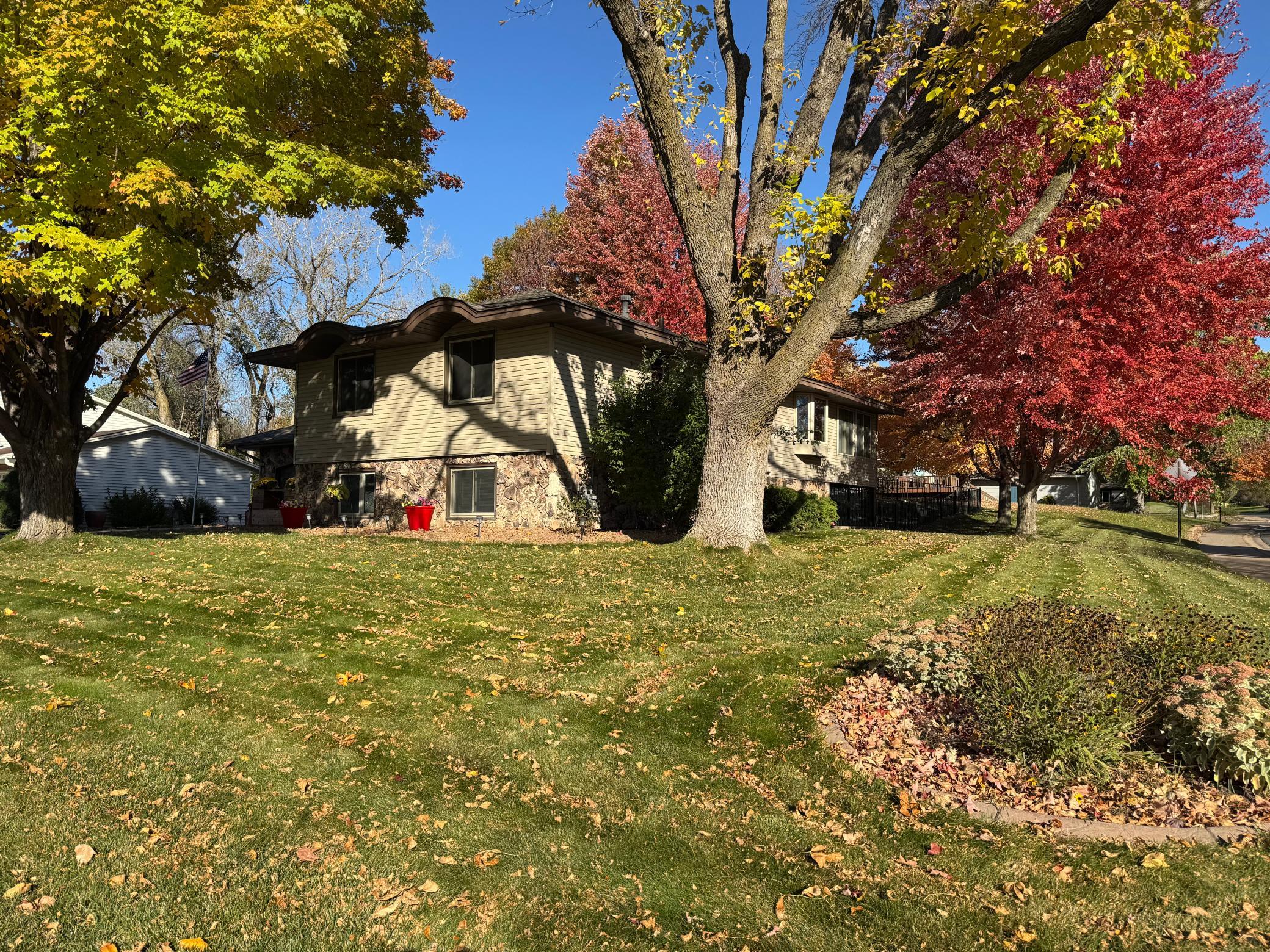 View of Residential at 7102 Annapolis Lane, Maple Grove MN 55311, Maple Grove (3 of 9) - Mike Wilen | Minnesota Team Real Estate