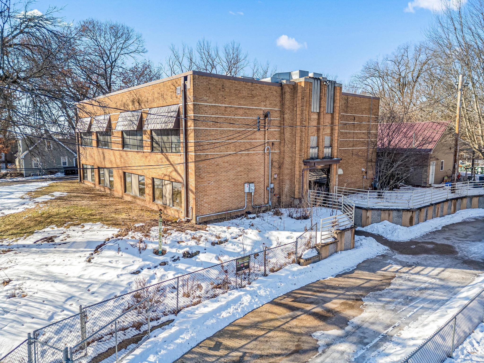 View of Commercial Sale at 1709/1695 Mcknight Road, Maplewood MN 55109, Maplewood (3 of 17) - Mike Wilen | Minnesota Team Real Estate