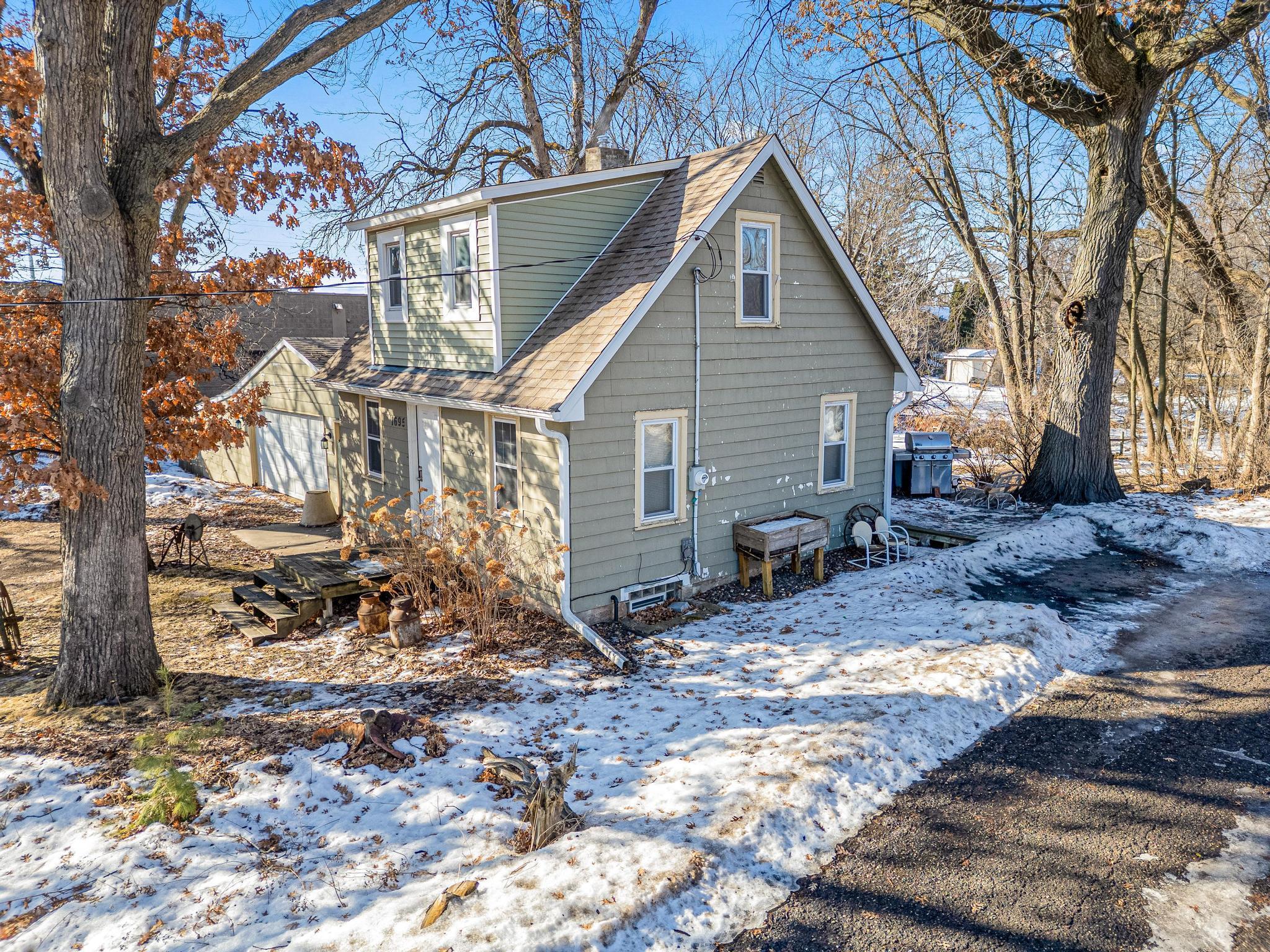 View of Commercial Sale at 1709/1695 Mcknight Road, Maplewood MN 55109, Maplewood (13 of 17) - Mike Wilen | Minnesota Team Real Estate