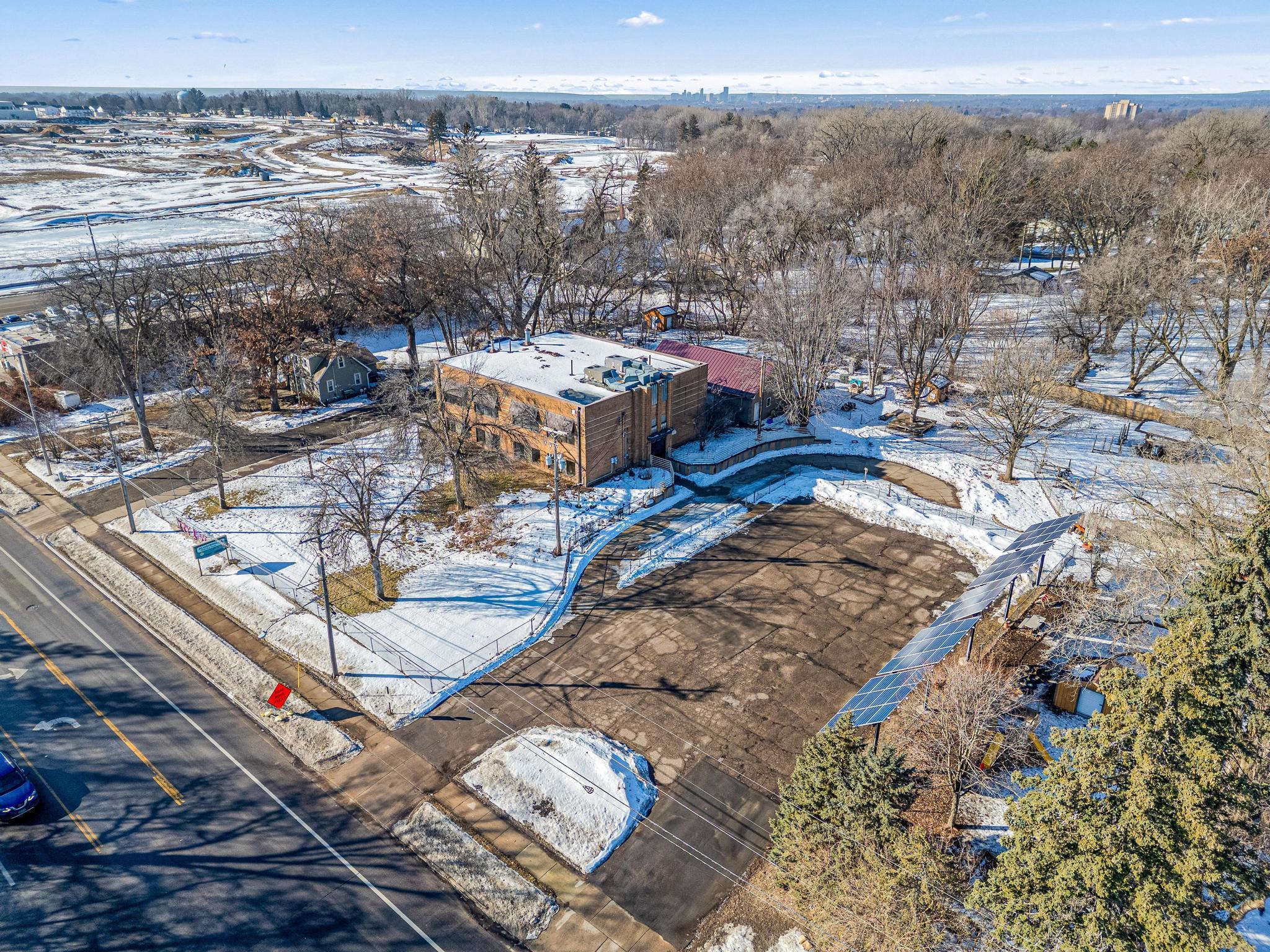 View of Commercial Sale at 1709/1695 Mcknight Road, Maplewood MN 55109, Maplewood (10 of 17) - Mike Wilen | Minnesota Team Real Estate