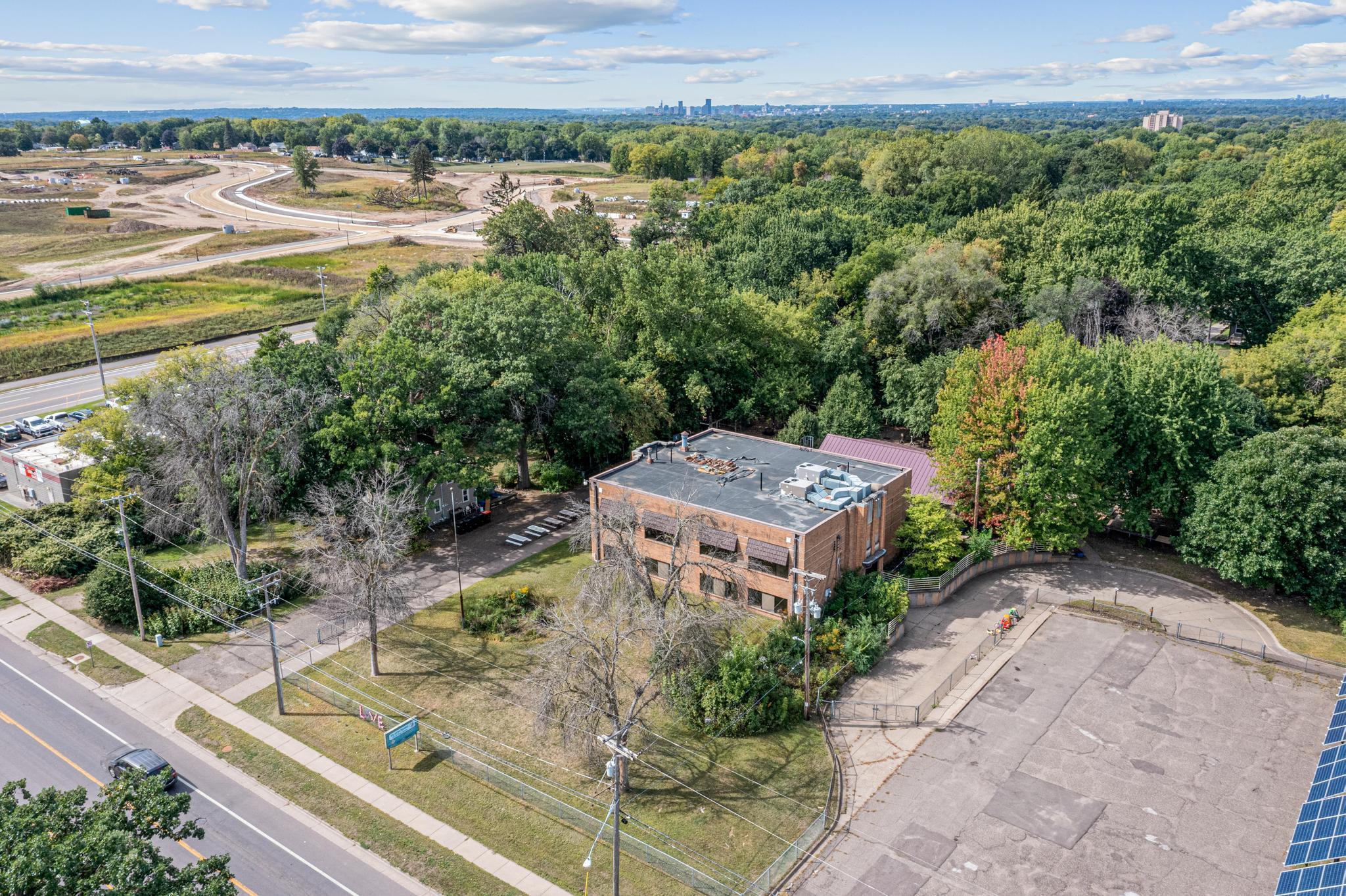 View of Commercial Sale at 1709/1695 Mcknight Road, Maplewood MN 55109, Maplewood (5 of 31) - Mike Wilen | Minnesota Team Real Estate