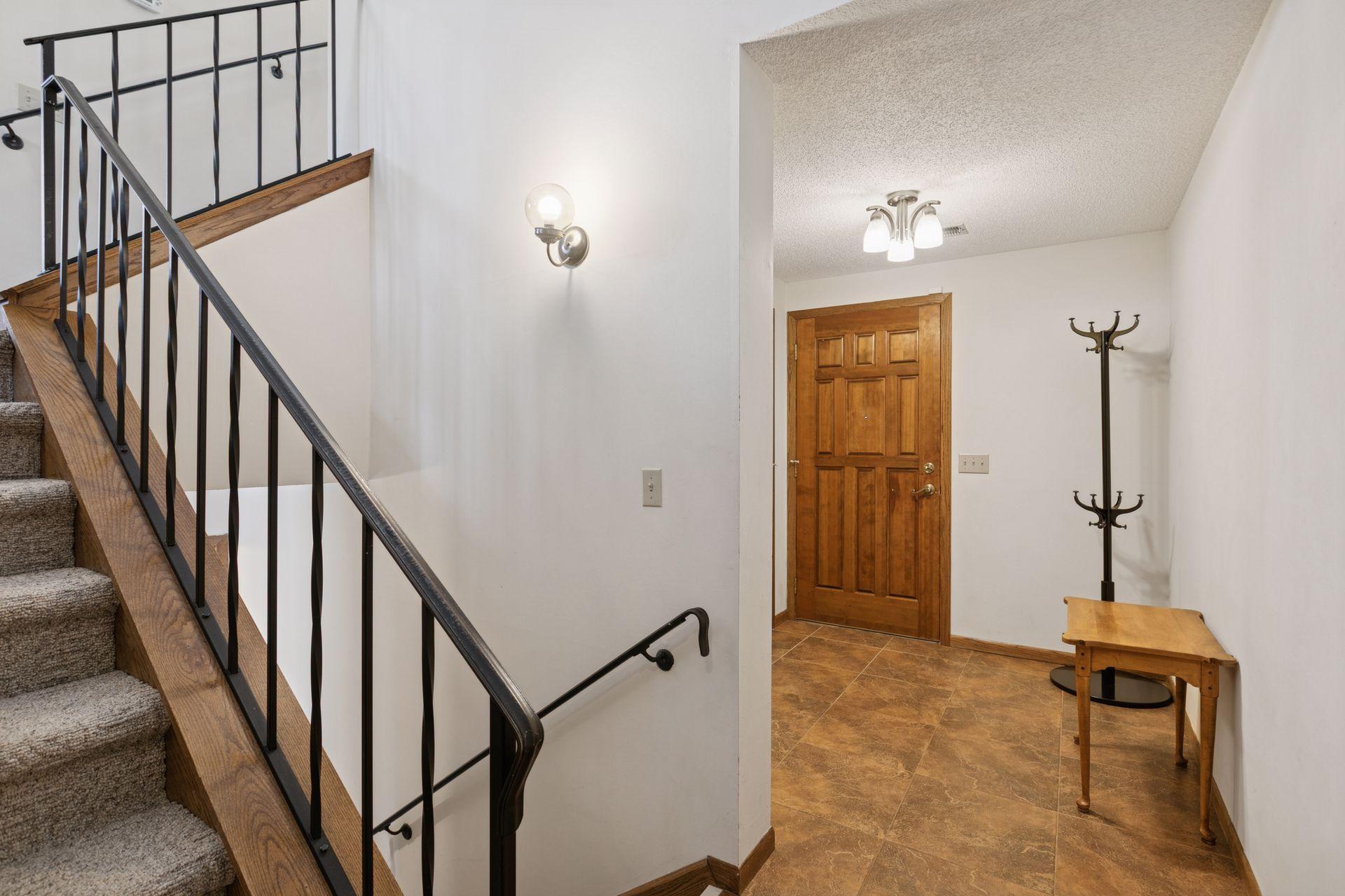 View of Residential at 2406 County Road D #4, Roseville MN 55112, Roseville (3 of 19) - Mike Wilen | Minnesota Team Real Estate