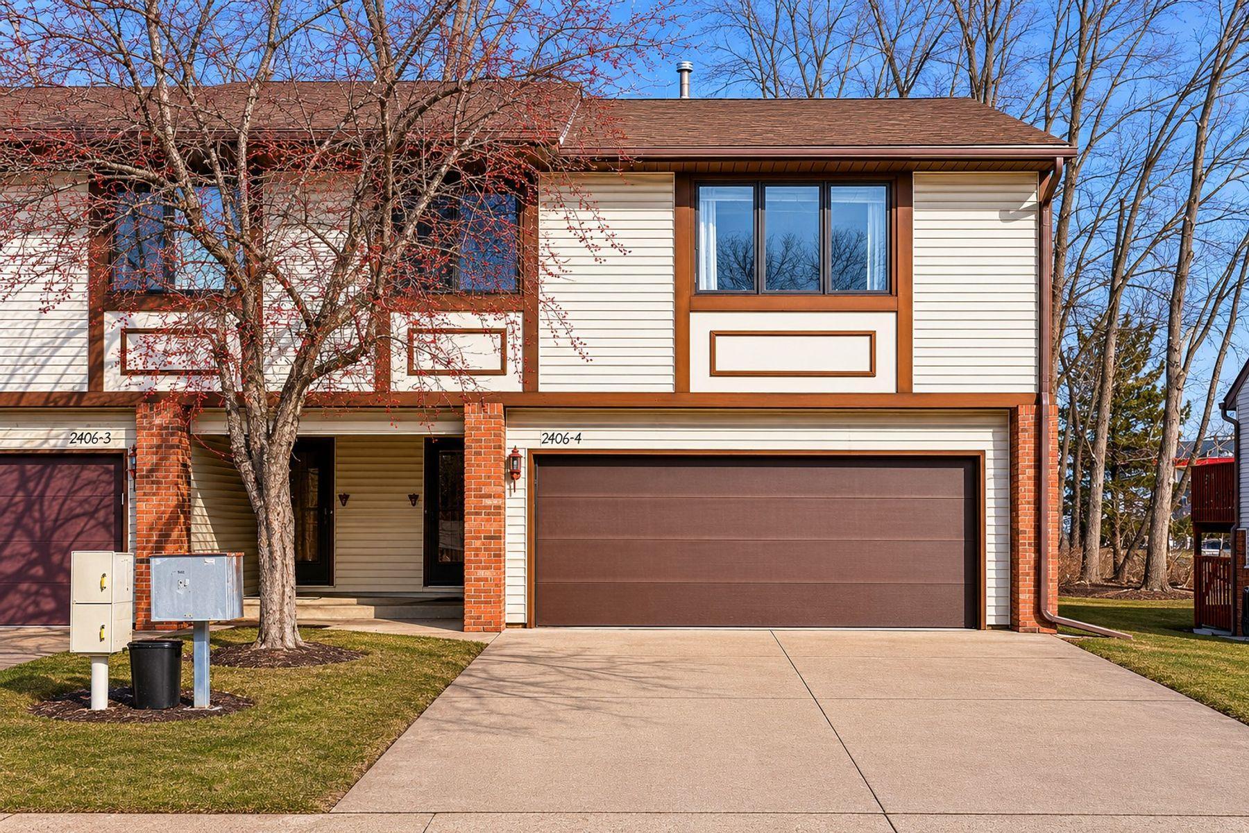 View of Residential at 2406 County Road D #4, Roseville MN 55112, Roseville - Mike Wilen | Minnesota Team Real Estate