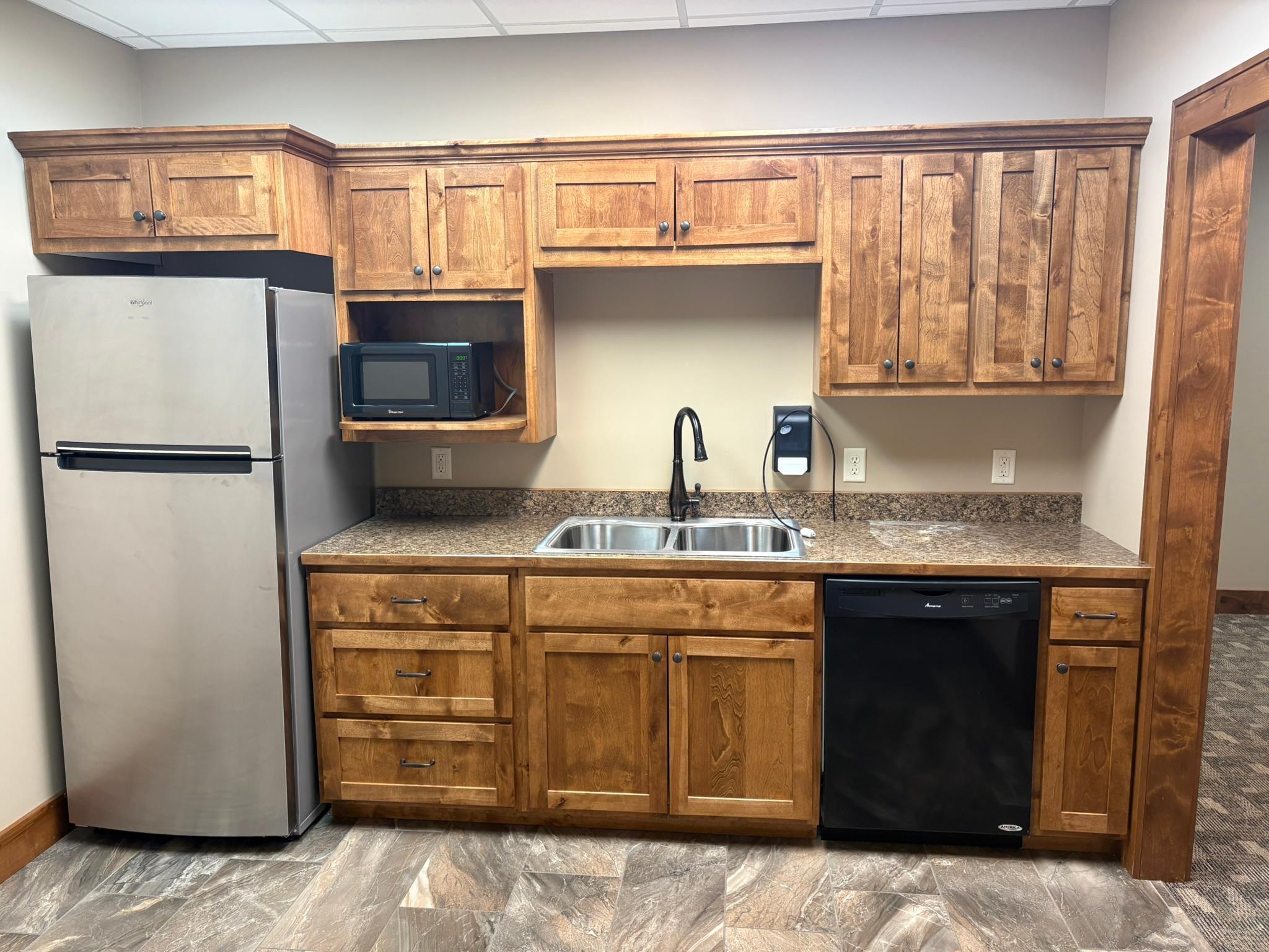 View of Commercial Sale at 13794 Bluestem Court #Entire Bldg, Baxter MN 56425, Baxter (15 of 18) - Mike Wilen | Minnesota Team Real Estate
