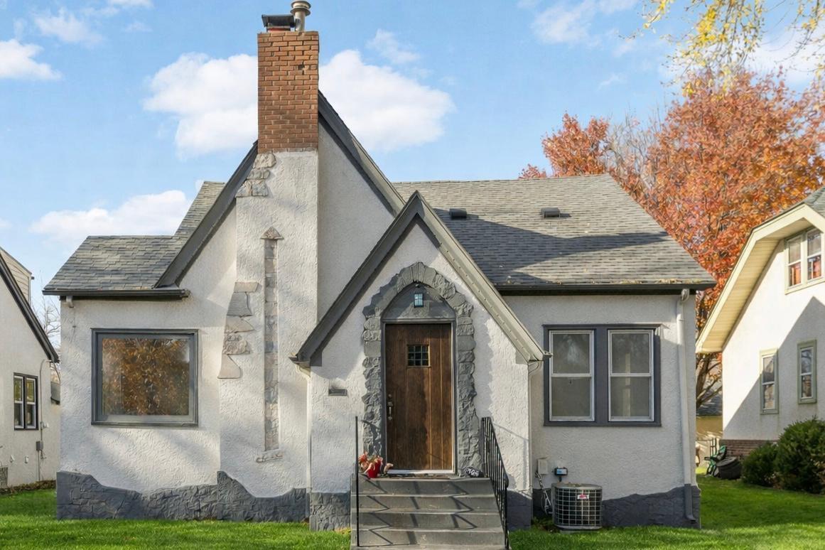 View of Residential at 4904 15th Avenue, Minneapolis MN 55417, Minneapolis - Mike Wilen | Minnesota Team Real Estate