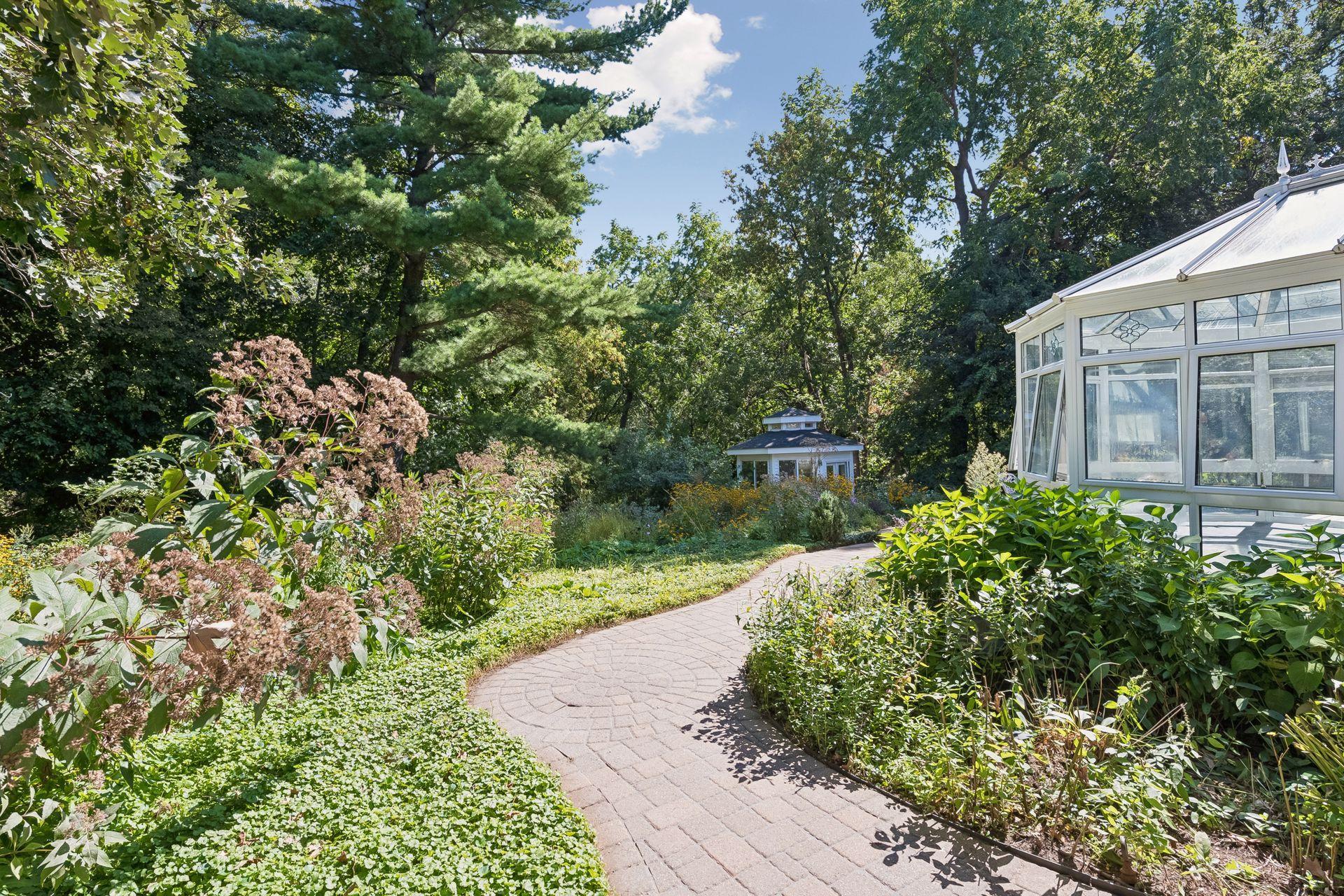 View of Residential at 2600 102nd Street, Bloomington MN 55431, Bloomington (47 of 61) - Mike Wilen | Minnesota Team Real Estate