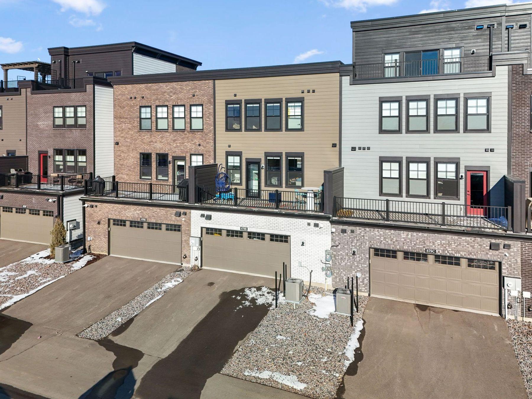 View of Residential at 879 Woodlawn Avenue #B, Saint Paul MN 55116, Saint Paul (132 of 136) - Mike Wilen | Minnesota Team Real Estate