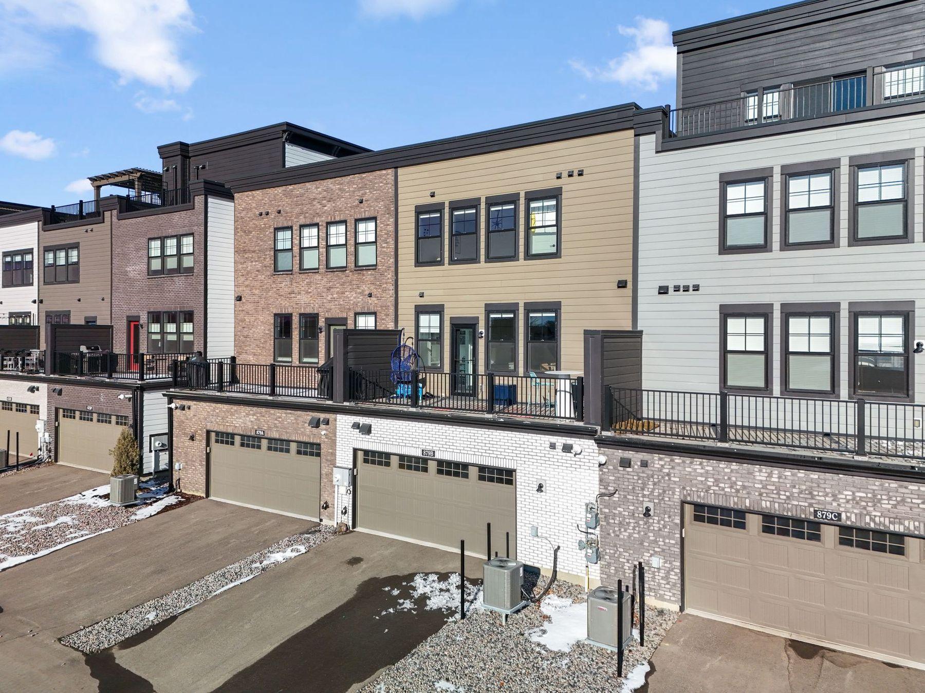 View of Residential at 879 Woodlawn Avenue #B, Saint Paul MN 55116, Saint Paul (126 of 136) - Mike Wilen | Minnesota Team Real Estate